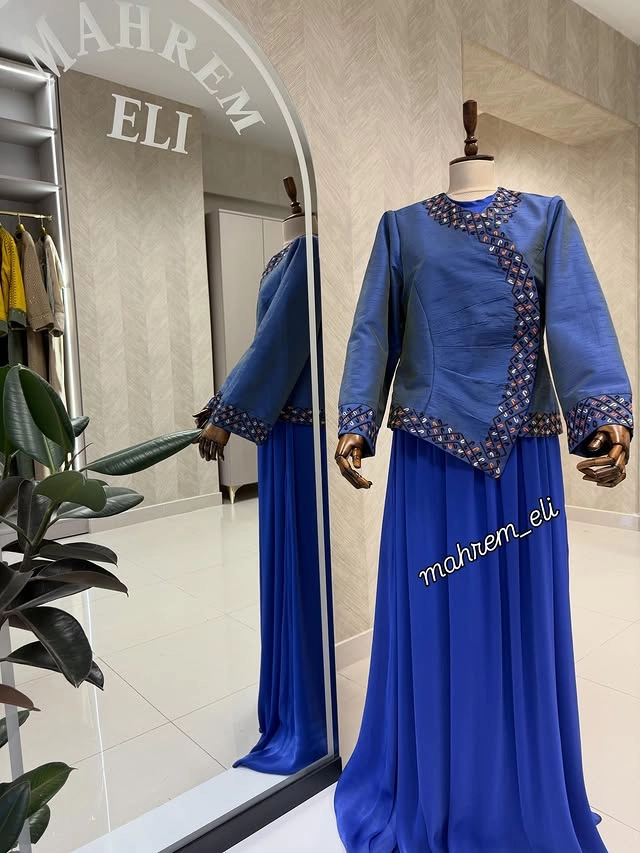 Türkmen fasonlar pombarh fasonlar Fasonlar 2025 fasonlar fason moda modalar Bezen bezen Türkmen fasonlar 2026 Türkmen fasonlar 2025 Türkmen fasonlar 2024 Türkmen fasonlar 2023 turkmenistan türkmenistan turkmen türkmen ashgabat  asgabat aşgabat balkan mary lebap dashoguz dasoguz daşoguz pombarh ponbarhat gulyupek gülýüpek stapel ştapel Gralan Çüýdeşen Abaýa Gadymy Krep Gurultaý 	Keteni Ýüpek Şifon Gipýur Lyon Welwet Atlas Kaşemir Streýç Suzana Ştapel Gülýüpek Pombarh Ýupka Gursakça Aksesuarlar Palto Penjek Okuw eşik Fata Sport eşik Uniforma Nakidka Öýme Şarf kompýuter ýaka ýaglyk Arenda köýnek 2nji el köýnek Taýyn köýnek Matalar Milli lybas milli lybaslar Toý köýnek Toý köýnekler toy koynek toy koynekler gundelik koynekler Gündelik	 
 köýnekler fata koynek Modern taze fason Eskiz koynektm turkmenkoynek türkmenkoynek fason moda moda fasonlar Iş eşik el iş	sada	ýakaly ýakasyz	keşdeli biserli	ýeňli giň nagyşly ýüregi açyk stoýka ýaka ýanly kombinasiýa 	zerli üsti aşak guşakly seçekli gysga ýeňli 