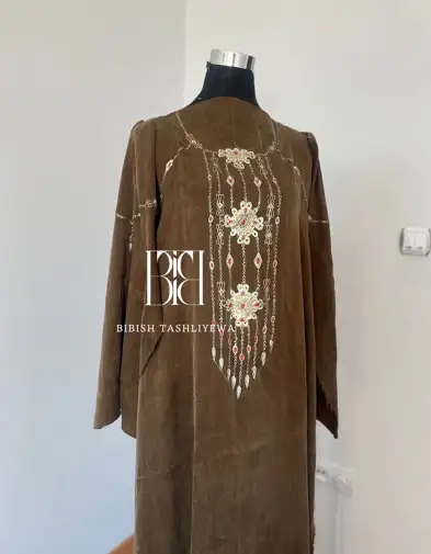 Türkmen fasonlar pombarh fasonlar Fasonlar 2025 fasonlar fason moda modalar Bezen bezen Türkmen fasonlar 2026 Türkmen fasonlar 2025 Türkmen fasonlar 2024 Türkmen fasonlar 2023 turkmenistan türkmenistan turkmen türkmen ashgabat  asgabat aşgabat balkan mary lebap dashoguz dasoguz daşoguz pombarh ponbarhat gulyupek gülýüpek stapel ştapel Gralan Çüýdeşen Abaýa Gadymy Krep Gurultaý 	Keteni Ýüpek Şifon Gipýur Lyon Welwet Atlas Kaşemir Streýç Suzana Ştapel Gülýüpek Pombarh Ýupka Gursakça Aksesuarlar Palto Penjek Okuw eşik Fata Sport eşik Uniforma Nakidka Öýme Şarf kompýuter ýaka ýaglyk Arenda köýnek 2nji el köýnek Taýyn köýnek Matalar Milli lybas milli lybaslar Toý köýnek Toý köýnekler toy koynek toy koynekler gundelik koynekler Gündelik	 
 köýnekler fata koynek Modern taze fason Eskiz koynektm turkmenkoynek türkmenkoynek fason moda moda fasonlar Iş eşik el iş	sada	ýakaly ýakasyz	keşdeli biserli	ýeňli giň nagyşly ýüregi açyk stoýka ýaka ýanly kombinasiýa 	zerli üsti aşak guşakly seçekli gysga ýeňli Gülýüpek Milli lybas el iş, ýakasyz, ýeňli, giň 26-35 Goňur yaz, tomus, guyz