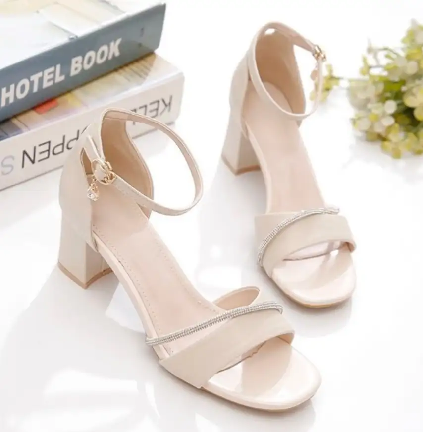 Türkmen fasonlar pombarh fasonlar Fasonlar 2025 fasonlar fason moda modalar Bezen bezen Türkmen fasonlar 2026 Türkmen fasonlar 2025 Türkmen fasonlar 2024 Türkmen fasonlar 2023 turkmenistan türkmenistan turkmen türkmen ashgabat  asgabat aşgabat balkan mary lebap dashoguz dasoguz daşoguz pombarh ponbarhat gulyupek gülýüpek stapel ştapel Gralan Çüýdeşen Abaýa Gadymy Krep Gurultaý 	Keteni Ýüpek Şifon Gipýur Lyon Welwet Atlas Kaşemir Streýç Suzana Ştapel Gülýüpek Pombarh Ýupka Gursakça Aksesuarlar Palto Penjek Okuw eşik Fata Sport eşik Uniforma Nakidka Öýme Şarf kompýuter ýaka ýaglyk Arenda köýnek 2nji el köýnek Taýyn köýnek Matalar Milli lybas milli lybaslar Toý köýnek Toý köýnekler toy koynek toy koynekler gundelik koynekler Gündelik	 
 köýnekler fata koynek Modern taze fason Eskiz koynektm turkmenkoynek türkmenkoynek fason moda moda fasonlar Iş eşik el iş	sada	ýakaly ýakasyz	keşdeli biserli	ýeňli giň nagyşly ýüregi açyk stoýka ýaka ýanly kombinasiýa 	zerli üsti aşak guşakly seçekli gysga ýeňli Bežewyý, Pudra  Aýakgap