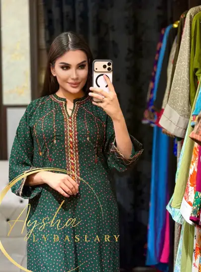 Türkmen fasonlar pombarh fasonlar Fasonlar 2025 fasonlar fason moda modalar Bezen bezen Türkmen fasonlar 2026 Türkmen fasonlar 2025 Türkmen fasonlar 2024 Türkmen fasonlar 2023 turkmenistan türkmenistan turkmen türkmen ashgabat  asgabat aşgabat balkan mary lebap dashoguz dasoguz daşoguz pombarh ponbarhat gulyupek gülýüpek stapel ştapel Gralan Çüýdeşen Abaýa Gadymy Krep Gurultaý 	Keteni Ýüpek Şifon Gipýur Lyon Welwet Atlas Kaşemir Streýç Suzana Ştapel Gülýüpek Pombarh Ýupka Gursakça Aksesuarlar Palto Penjek Okuw eşik Fata Sport eşik Uniforma Nakidka Öýme Şarf kompýuter ýaka ýaglyk Arenda köýnek 2nji el köýnek Taýyn köýnek Matalar Milli lybas milli lybaslar Toý köýnek Toý köýnekler toy koynek toy koynekler gundelik koynekler Gündelik	 
 köýnekler fata koynek Modern taze fason Eskiz koynektm turkmenkoynek türkmenkoynek fason moda moda fasonlar Iş eşik el iş	sada	ýakaly ýakasyz	keşdeli biserli	ýeňli giň nagyşly ýüregi açyk stoýka ýaka ýanly kombinasiýa 	zerli üsti aşak guşakly seçekli gysga ýeňli 