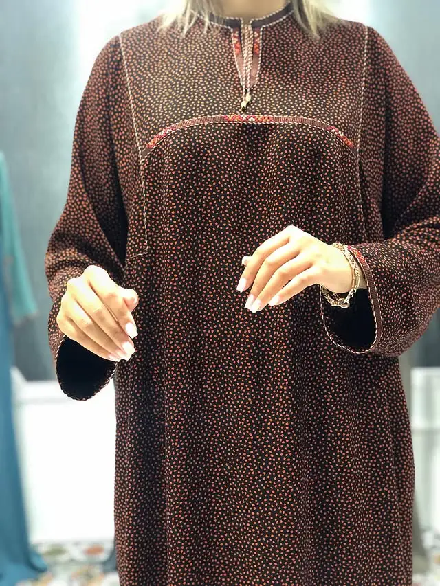 Türkmen fasonlar pombarh fasonlar Fasonlar 2025 fasonlar fason moda modalar Bezen bezen Türkmen fasonlar 2026 Türkmen fasonlar 2025 Türkmen fasonlar 2024 Türkmen fasonlar 2023 turkmenistan türkmenistan turkmen türkmen ashgabat  asgabat aşgabat balkan mary lebap dashoguz dasoguz daşoguz pombarh ponbarhat gulyupek gülýüpek stapel ştapel Gralan Çüýdeşen Abaýa Gadymy Krep Gurultaý 	Keteni Ýüpek Şifon Gipýur Lyon Welwet Atlas Kaşemir Streýç Suzana Ştapel Gülýüpek Pombarh Ýupka Gursakça Aksesuarlar Palto Penjek Okuw eşik Fata Sport eşik Uniforma Nakidka Öýme Şarf kompýuter ýaka ýaglyk Arenda köýnek 2nji el köýnek Taýyn köýnek Matalar Milli lybas milli lybaslar Toý köýnek Toý köýnekler toy koynek toy koynekler gundelik koynekler Gündelik	 
 köýnekler fata koynek Modern taze fason Eskiz koynektm turkmenkoynek türkmenkoynek fason moda moda fasonlar Iş eşik el iş	sada	ýakaly ýakasyz	keşdeli biserli	ýeňli giň nagyşly ýüregi açyk stoýka ýaka ýanly kombinasiýa 	zerli üsti aşak guşakly seçekli gysga ýeňli Ştapel Gündelik el iş, keşdeli, ýakasyz, ýanly, ýeňli, giň 26-35 Gara, Gyzyl tomus, guyz