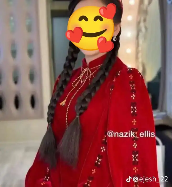 Türkmen fasonlar pombarh fasonlar Fasonlar 2025 fasonlar fason moda modalar Bezen bezen Türkmen fasonlar 2026 Türkmen fasonlar 2025 Türkmen fasonlar 2024 Türkmen fasonlar 2023 turkmenistan türkmenistan turkmen türkmen ashgabat  asgabat aşgabat balkan mary lebap dashoguz dasoguz daşoguz pombarh ponbarhat gulyupek gülýüpek stapel ştapel Gralan Çüýdeşen Abaýa Gadymy Krep Gurultaý 	Keteni Ýüpek Şifon Gipýur Lyon Welwet Atlas Kaşemir Streýç Suzana Ştapel Gülýüpek Pombarh Ýupka Gursakça Aksesuarlar Palto Penjek Okuw eşik Fata Sport eşik Uniforma Nakidka Öýme Şarf kompýuter ýaka ýaglyk Arenda köýnek 2nji el köýnek Taýyn köýnek Matalar Milli lybas milli lybaslar Toý köýnek Toý köýnekler toy koynek toy koynekler gundelik koynekler Gündelik	 
 köýnekler fata koynek Modern taze fason Eskiz koynektm turkmenkoynek türkmenkoynek fason moda moda fasonlar Iş eşik el iş	sada	ýakaly ýakasyz	keşdeli biserli	ýeňli giň nagyşly ýüregi açyk stoýka ýaka ýanly kombinasiýa 	zerli üsti aşak guşakly seçekli gysga ýeňli Panbarhat (Pombarh)  ýakaly, ýeňli, giň 17-25, 26-35 Goýy-gyzyl, Gyzyl yaz, tomus, guyz, gysh