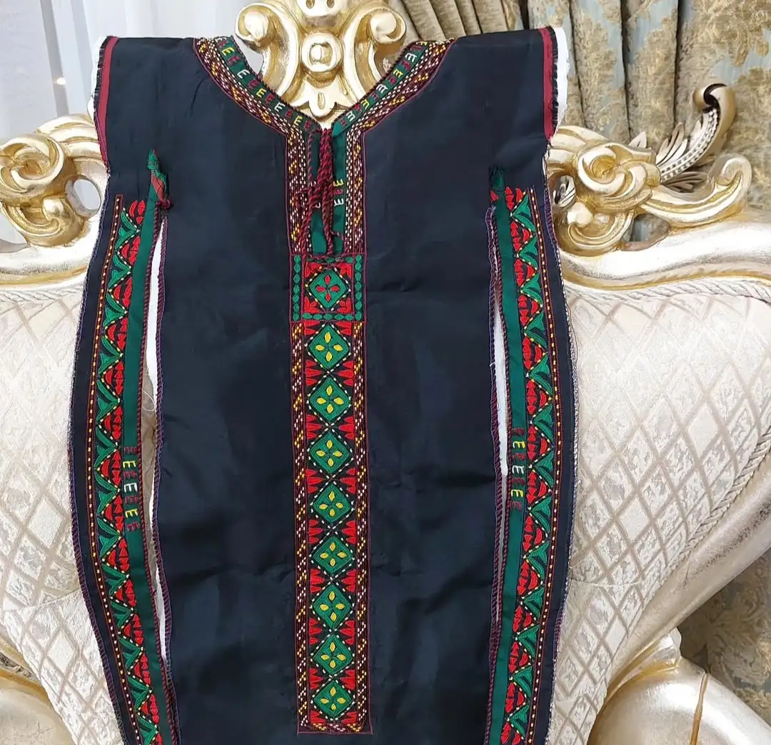 Türkmen fasonlar pombarh fasonlar Fasonlar 2025 fasonlar fason moda modalar Bezen bezen Türkmen fasonlar 2026 Türkmen fasonlar 2025 Türkmen fasonlar 2024 Türkmen fasonlar 2023 turkmenistan türkmenistan turkmen türkmen ashgabat  asgabat aşgabat balkan mary lebap dashoguz dasoguz daşoguz pombarh ponbarhat gulyupek gülýüpek stapel ştapel Gralan Çüýdeşen Abaýa Gadymy Krep Gurultaý 	Keteni Ýüpek Şifon Gipýur Lyon Welwet Atlas Kaşemir Streýç Suzana Ştapel Gülýüpek Pombarh Ýupka Gursakça Aksesuarlar Palto Penjek Okuw eşik Fata Sport eşik Uniforma Nakidka Öýme Şarf kompýuter ýaka ýaglyk Arenda köýnek 2nji el köýnek Taýyn köýnek Matalar Milli lybas milli lybaslar Toý köýnek Toý köýnekler toy koynek toy koynekler gundelik koynekler Gündelik	 
 köýnekler fata koynek Modern taze fason Eskiz koynektm turkmenkoynek türkmenkoynek fason moda moda fasonlar Iş eşik el iş	sada	ýakaly ýakasyz	keşdeli biserli	ýeňli giň nagyşly ýüregi açyk stoýka ýaka ýanly kombinasiýa 	zerli üsti aşak guşakly seçekli gysga ýeňli 