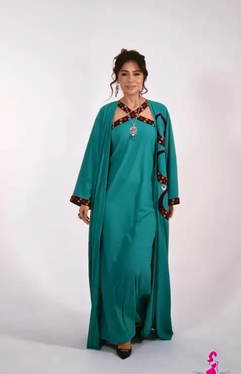 Türkmen fasonlar pombarh fasonlar Fasonlar 2025 fasonlar fason moda modalar Bezen bezen Türkmen fasonlar 2026 Türkmen fasonlar 2025 Türkmen fasonlar 2024 Türkmen fasonlar 2023 turkmenistan türkmenistan turkmen türkmen ashgabat  asgabat aşgabat balkan mary lebap dashoguz dasoguz daşoguz pombarh ponbarhat gulyupek gülýüpek stapel ştapel Gralan Çüýdeşen Abaýa Gadymy Krep Gurultaý 	Keteni Ýüpek Şifon Gipýur Lyon Welwet Atlas Kaşemir Streýç Suzana Ştapel Gülýüpek Pombarh Ýupka Gursakça Aksesuarlar Palto Penjek Okuw eşik Fata Sport eşik Uniforma Nakidka Öýme Şarf kompýuter ýaka ýaglyk Arenda köýnek 2nji el köýnek Taýyn köýnek Matalar Milli lybas milli lybaslar Toý köýnek Toý köýnekler toy koynek toy koynekler gundelik koynekler Gündelik	 
 köýnekler fata koynek Modern taze fason Eskiz koynektm turkmenkoynek türkmenkoynek fason moda moda fasonlar Iş eşik el iş	sada	ýakaly ýakasyz	keşdeli biserli	ýeňli giň nagyşly ýüregi açyk stoýka ýaka ýanly kombinasiýa 	zerli üsti aşak guşakly seçekli gysga ýeňli Abaýa Modern keşdeli, ýakasyz, gysga ýeňli, giň, nagyşly 17-25, 26-35 Gök yaz, tomus, guyz