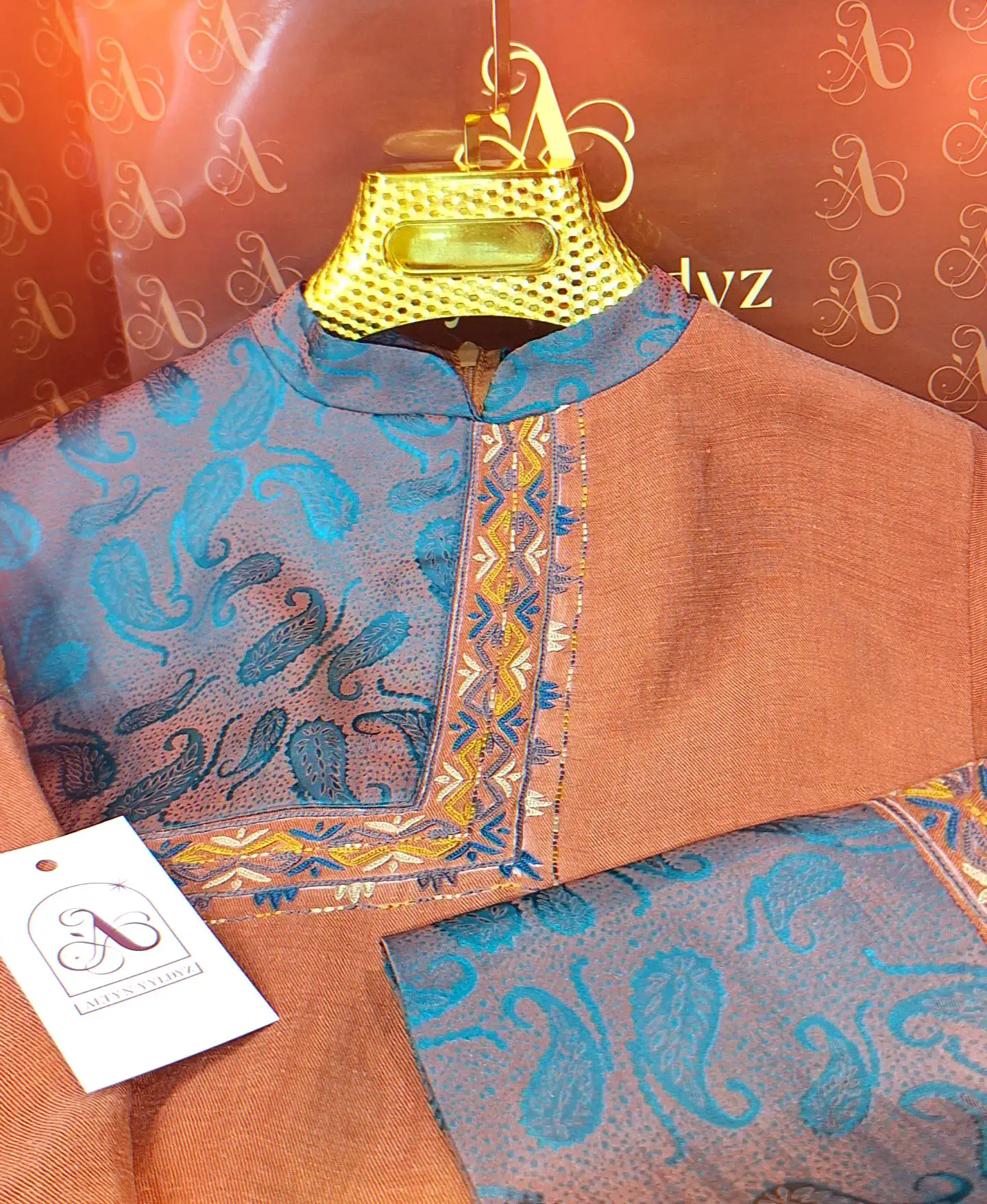 Türkmen fasonlar pombarh fasonlar Fasonlar 2025 fasonlar fason moda modalar Bezen bezen Türkmen fasonlar 2026 Türkmen fasonlar 2025 Türkmen fasonlar 2024 Türkmen fasonlar 2023 turkmenistan türkmenistan turkmen türkmen ashgabat  asgabat aşgabat balkan mary lebap dashoguz dasoguz daşoguz pombarh ponbarhat gulyupek gülýüpek stapel ştapel Gralan Çüýdeşen Abaýa Gadymy Krep Gurultaý 	Keteni Ýüpek Şifon Gipýur Lyon Welwet Atlas Kaşemir Streýç Suzana Ştapel Gülýüpek Pombarh Ýupka Gursakça Aksesuarlar Palto Penjek Okuw eşik Fata Sport eşik Uniforma Nakidka Öýme Şarf kompýuter ýaka ýaglyk Arenda köýnek 2nji el köýnek Taýyn köýnek Matalar Milli lybas milli lybaslar Toý köýnek Toý köýnekler toy koynek toy koynekler gundelik koynekler Gündelik	 
 köýnekler fata koynek Modern taze fason Eskiz koynektm turkmenkoynek türkmenkoynek fason moda moda fasonlar Iş eşik el iş	sada	ýakaly ýakasyz	keşdeli biserli	ýeňli giň nagyşly ýüregi açyk stoýka ýaka ýanly kombinasiýa 	zerli üsti aşak guşakly seçekli gysga ýeňli  