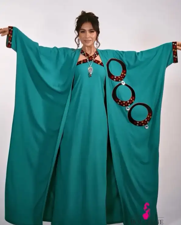 Türkmen fasonlar pombarh fasonlar Fasonlar 2025 fasonlar fason moda modalar Bezen bezen Türkmen fasonlar 2026 Türkmen fasonlar 2025 Türkmen fasonlar 2024 Türkmen fasonlar 2023 turkmenistan türkmenistan turkmen türkmen ashgabat  asgabat aşgabat balkan mary lebap dashoguz dasoguz daşoguz pombarh ponbarhat gulyupek gülýüpek stapel ştapel Gralan Çüýdeşen Abaýa Gadymy Krep Gurultaý 	Keteni Ýüpek Şifon Gipýur Lyon Welwet Atlas Kaşemir Streýç Suzana Ştapel Gülýüpek Pombarh Ýupka Gursakça Aksesuarlar Palto Penjek Okuw eşik Fata Sport eşik Uniforma Nakidka Öýme Şarf kompýuter ýaka ýaglyk Arenda köýnek 2nji el köýnek Taýyn köýnek Matalar Milli lybas milli lybaslar Toý köýnek Toý köýnekler toy koynek toy koynekler gundelik koynekler Gündelik	 
 köýnekler fata koynek Modern taze fason Eskiz koynektm turkmenkoynek türkmenkoynek fason moda moda fasonlar Iş eşik el iş	sada	ýakaly ýakasyz	keşdeli biserli	ýeňli giň nagyşly ýüregi açyk stoýka ýaka ýanly kombinasiýa 	zerli üsti aşak guşakly seçekli gysga ýeňli Abaýa Modern keşdeli, ýakasyz, gysga ýeňli, giň, nagyşly 17-25, 26-35 Gök yaz, tomus, guyz