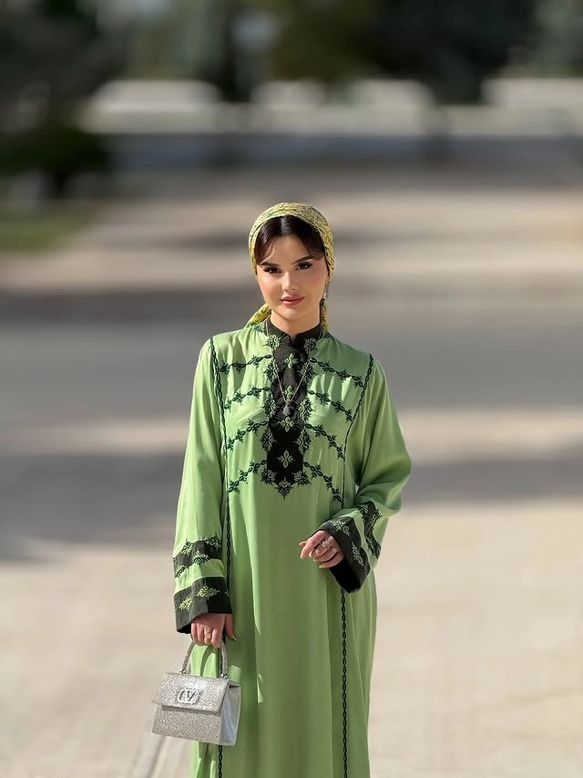 Türkmen fasonlar pombarh fasonlar Fasonlar 2025 fasonlar fason moda modalar Bezen bezen Türkmen fasonlar 2026 Türkmen fasonlar 2025 Türkmen fasonlar 2024 Türkmen fasonlar 2023 turkmenistan türkmenistan turkmen türkmen ashgabat  asgabat aşgabat balkan mary lebap dashoguz dasoguz daşoguz pombarh ponbarhat gulyupek gülýüpek stapel ştapel Gralan Çüýdeşen Abaýa Gadymy Krep Gurultaý 	Keteni Ýüpek Şifon Gipýur Lyon Welwet Atlas Kaşemir Streýç Suzana Ştapel Gülýüpek Pombarh Ýupka Gursakça Aksesuarlar Palto Penjek Okuw eşik Fata Sport eşik Uniforma Nakidka Öýme Şarf kompýuter ýaka ýaglyk Arenda köýnek 2nji el köýnek Taýyn köýnek Matalar Milli lybas milli lybaslar Toý köýnek Toý köýnekler toy koynek toy koynekler gundelik koynekler Gündelik	 
 köýnekler fata koynek Modern taze fason Eskiz koynektm turkmenkoynek türkmenkoynek fason moda moda fasonlar Iş eşik el iş	sada	ýakaly ýakasyz	keşdeli biserli	ýeňli giň nagyşly ýüregi açyk stoýka ýaka ýanly kombinasiýa 	zerli üsti aşak guşakly seçekli gysga ýeňli Gündelik keşdeli, ýakasyz, ýeňli, giň 17-25, 26-35, 35+ Ýaşyl yaz, tomus, guyz