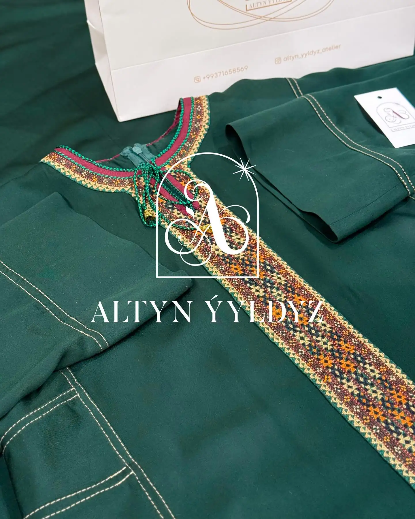 Türkmen fasonlar pombarh fasonlar Fasonlar 2025 fasonlar fason moda modalar Bezen bezen Türkmen fasonlar 2026 Türkmen fasonlar 2025 Türkmen fasonlar 2024 Türkmen fasonlar 2023 turkmenistan türkmenistan turkmen türkmen ashgabat  asgabat aşgabat balkan mary lebap dashoguz dasoguz daşoguz pombarh ponbarhat gulyupek gülýüpek stapel ştapel Gralan Çüýdeşen Abaýa Gadymy Krep Gurultaý 	Keteni Ýüpek Şifon Gipýur Lyon Welwet Atlas Kaşemir Streýç Suzana Ştapel Gülýüpek Pombarh Ýupka Gursakça Aksesuarlar Palto Penjek Okuw eşik Fata Sport eşik Uniforma Nakidka Öýme Şarf kompýuter ýaka ýaglyk Arenda köýnek 2nji el köýnek Taýyn köýnek Matalar Milli lybas milli lybaslar Toý köýnek Toý köýnekler toy koynek toy koynekler gundelik koynekler Gündelik	 
 köýnekler fata koynek Modern taze fason Eskiz koynektm turkmenkoynek türkmenkoynek fason moda moda fasonlar Iş eşik el iş	sada	ýakaly ýakasyz	keşdeli biserli	ýeňli giň nagyşly ýüregi açyk stoýka ýaka ýanly kombinasiýa 	zerli üsti aşak guşakly seçekli gysga ýeňli Ştapel Iş eşik el iş, keşdeli, ýakaly, ýanly, ýeňli, giň 26-35 Goýy-ýaşyl guyz