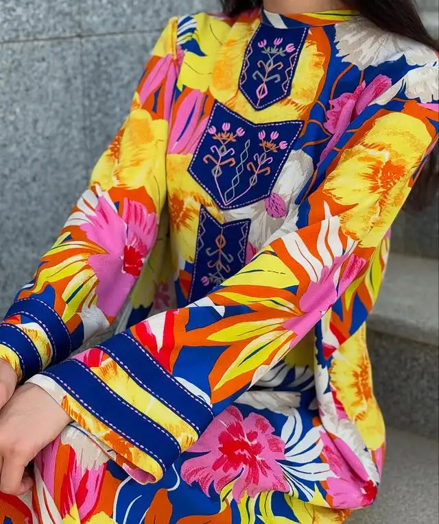 Türkmen fasonlar pombarh fasonlar Fasonlar 2025 fasonlar fason moda modalar Bezen bezen Türkmen fasonlar 2026 Türkmen fasonlar 2025 Türkmen fasonlar 2024 Türkmen fasonlar 2023 turkmenistan türkmenistan turkmen türkmen ashgabat  asgabat aşgabat balkan mary lebap dashoguz dasoguz daşoguz pombarh ponbarhat gulyupek gülýüpek stapel ştapel Gralan Çüýdeşen Abaýa Gadymy Krep Gurultaý 	Keteni Ýüpek Şifon Gipýur Lyon Welwet Atlas Kaşemir Streýç Suzana Ştapel Gülýüpek Pombarh Ýupka Gursakça Aksesuarlar Palto Penjek Okuw eşik Fata Sport eşik Uniforma Nakidka Öýme Şarf kompýuter ýaka ýaglyk Arenda köýnek 2nji el köýnek Taýyn köýnek Matalar Milli lybas milli lybaslar Toý köýnek Toý köýnekler toy koynek toy koynekler gundelik koynekler Gündelik	 
 köýnekler fata koynek Modern taze fason Eskiz koynektm turkmenkoynek türkmenkoynek fason moda moda fasonlar Iş eşik el iş	sada	ýakaly ýakasyz	keşdeli biserli	ýeňli giň nagyşly ýüregi açyk stoýka ýaka ýanly kombinasiýa 	zerli üsti aşak guşakly seçekli gysga ýeňli Ştapel Gündelik el iş, ýakaly, ýeňli, giň 17-25, 26-35 Ak, Gülgüne, Mämişi, Goýy-gök, Sary tomus