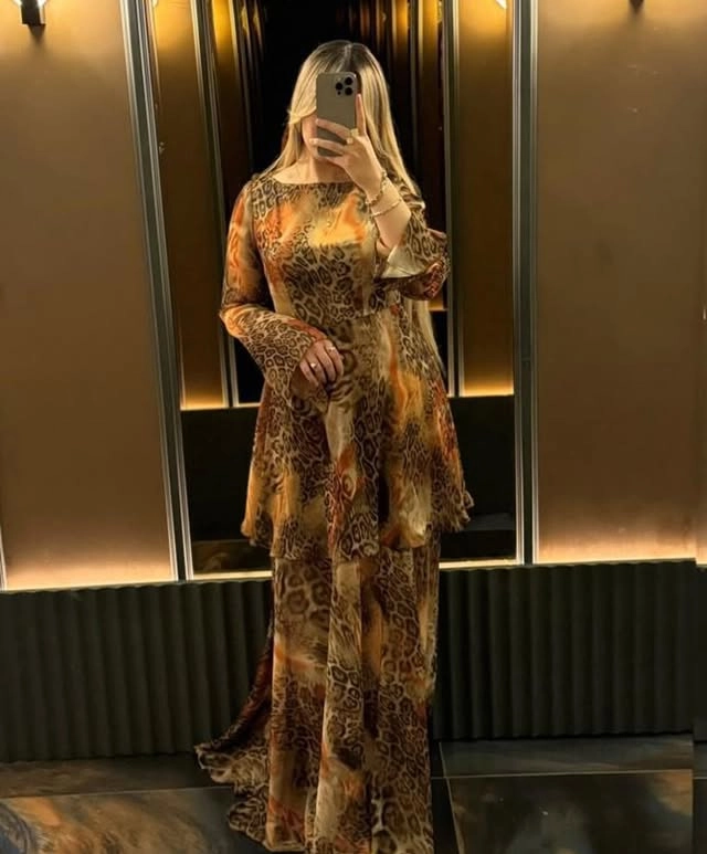 Türkmen fasonlar pombarh fasonlar Fasonlar 2025 fasonlar fason moda modalar Bezen bezen Türkmen fasonlar 2026 Türkmen fasonlar 2025 Türkmen fasonlar 2024 Türkmen fasonlar 2023 turkmenistan türkmenistan turkmen türkmen ashgabat  asgabat aşgabat balkan mary lebap dashoguz dasoguz daşoguz pombarh ponbarhat gulyupek gülýüpek stapel ştapel Gralan Çüýdeşen Abaýa Gadymy Krep Gurultaý 	Keteni Ýüpek Şifon Gipýur Lyon Welwet Atlas Kaşemir Streýç Suzana Ştapel Gülýüpek Pombarh Ýupka Gursakça Aksesuarlar Palto Penjek Okuw eşik Fata Sport eşik Uniforma Nakidka Öýme Şarf kompýuter ýaka ýaglyk Arenda köýnek 2nji el köýnek Taýyn köýnek Matalar Milli lybas milli lybaslar Toý köýnek Toý köýnekler toy koynek toy koynekler gundelik koynekler Gündelik	 
 köýnekler fata koynek Modern taze fason Eskiz koynektm turkmenkoynek türkmenkoynek fason moda moda fasonlar Iş eşik el iş	sada	ýakaly ýakasyz	keşdeli biserli	ýeňli giň nagyşly ýüregi açyk stoýka ýaka ýanly kombinasiýa 	zerli üsti aşak guşakly seçekli gysga ýeňli ýakasyz, ýeňli, giň 26-35  yaz, tomus, guyz