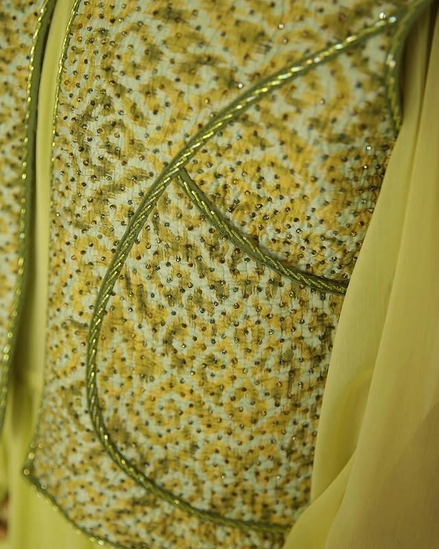 Türkmen fasonlar pombarh fasonlar Fasonlar 2025 fasonlar fason moda modalar Bezen bezen Türkmen fasonlar 2026 Türkmen fasonlar 2025 Türkmen fasonlar 2024 Türkmen fasonlar 2023 turkmenistan türkmenistan turkmen türkmen ashgabat  asgabat aşgabat balkan mary lebap dashoguz dasoguz daşoguz pombarh ponbarhat gulyupek gülýüpek stapel ştapel Gralan Çüýdeşen Abaýa Gadymy Krep Gurultaý 	Keteni Ýüpek Şifon Gipýur Lyon Welwet Atlas Kaşemir Streýç Suzana Ştapel Gülýüpek Pombarh Ýupka Gursakça Aksesuarlar Palto Penjek Okuw eşik Fata Sport eşik Uniforma Nakidka Öýme Şarf kompýuter ýaka ýaglyk Arenda köýnek 2nji el köýnek Taýyn köýnek Matalar Milli lybas milli lybaslar Toý köýnek Toý köýnekler toy koynek toy koynekler gundelik koynekler Gündelik	 
 köýnekler fata koynek Modern taze fason Eskiz koynektm turkmenkoynek türkmenkoynek fason moda moda fasonlar Iş eşik el iş	sada	ýakaly ýakasyz	keşdeli biserli	ýeňli giň nagyşly ýüregi açyk stoýka ýaka ýanly kombinasiýa 	zerli üsti aşak guşakly seçekli gysga ýeňli el iş, ýakasyz, ýeňli, giň 17-25, 26-35 Sary  Penjek, Taýyn köýnek