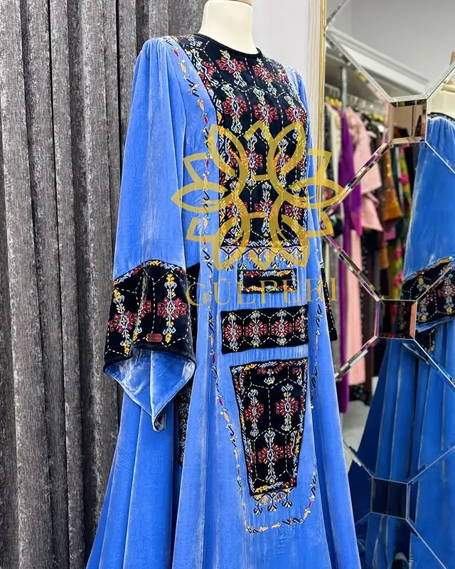 Türkmen fasonlar pombarh fasonlar Fasonlar 2025 fasonlar fason moda modalar Bezen bezen Türkmen fasonlar 2026 Türkmen fasonlar 2025 Türkmen fasonlar 2024 Türkmen fasonlar 2023 turkmenistan türkmenistan turkmen türkmen ashgabat  asgabat aşgabat balkan mary lebap dashoguz dasoguz daşoguz pombarh ponbarhat gulyupek gülýüpek stapel ştapel Gralan Çüýdeşen Abaýa Gadymy Krep Gurultaý 	Keteni Ýüpek Şifon Gipýur Lyon Welwet Atlas Kaşemir Streýç Suzana Ştapel Gülýüpek Pombarh Ýupka Gursakça Aksesuarlar Palto Penjek Okuw eşik Fata Sport eşik Uniforma Nakidka Öýme Şarf kompýuter ýaka ýaglyk Arenda köýnek 2nji el köýnek Taýyn köýnek Matalar Milli lybas milli lybaslar Toý köýnek Toý köýnekler toy koynek toy koynekler gundelik koynekler Gündelik	 
 köýnekler fata koynek Modern taze fason Eskiz koynektm turkmenkoynek türkmenkoynek fason moda moda fasonlar Iş eşik el iş	sada	ýakaly ýakasyz	keşdeli biserli	ýeňli giň nagyşly ýüregi açyk stoýka ýaka ýanly kombinasiýa 	zerli üsti aşak guşakly seçekli gysga ýeňli Panbarhat (Pombarh) Toý köýnek el iş, keşdeli, ýanly, ýeňli, giň, nagyşly 17-25, 26-35 Gara, Gök yaz, guyz, gysh