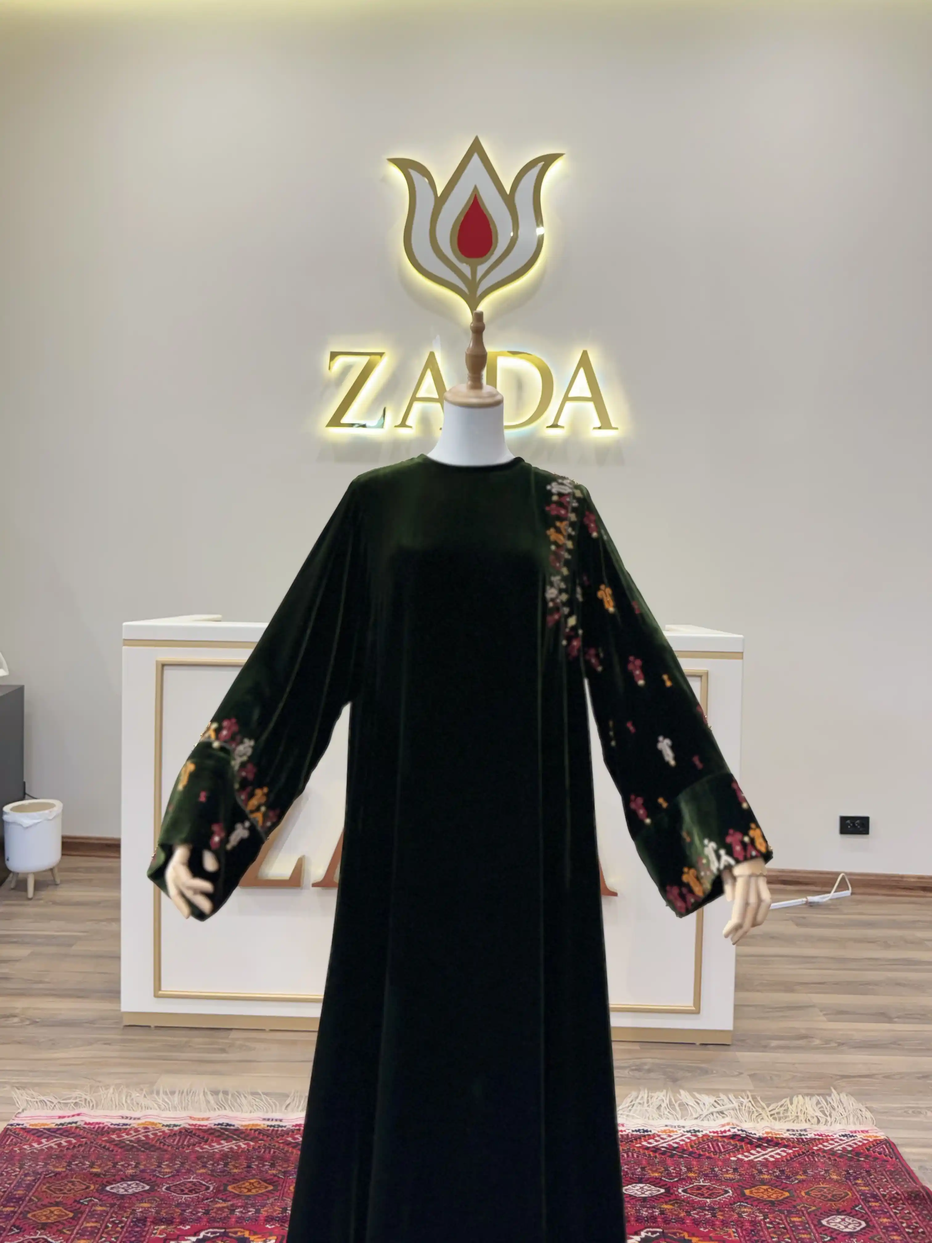 Türkmen fasonlar pombarh fasonlar Fasonlar 2025 fasonlar fason moda modalar Bezen bezen Türkmen fasonlar 2026 Türkmen fasonlar 2025 Türkmen fasonlar 2024 Türkmen fasonlar 2023 turkmenistan türkmenistan turkmen türkmen ashgabat  asgabat aşgabat balkan mary lebap dashoguz dasoguz daşoguz pombarh ponbarhat gulyupek gülýüpek stapel ştapel Gralan Çüýdeşen Abaýa Gadymy Krep Gurultaý 	Keteni Ýüpek Şifon Gipýur Lyon Welwet Atlas Kaşemir Streýç Suzana Ştapel Gülýüpek Pombarh Ýupka Gursakça Aksesuarlar Palto Penjek Okuw eşik Fata Sport eşik Uniforma Nakidka Öýme Şarf kompýuter ýaka ýaglyk Arenda köýnek 2nji el köýnek Taýyn köýnek Matalar Milli lybas milli lybaslar Toý köýnek Toý köýnekler toy koynek toy koynekler gundelik koynekler Gündelik	 
 köýnekler fata koynek Modern taze fason Eskiz koynektm turkmenkoynek türkmenkoynek fason moda moda fasonlar Iş eşik el iş	sada	ýakaly ýakasyz	keşdeli biserli	ýeňli giň nagyşly ýüregi açyk stoýka ýaka ýanly kombinasiýa 	zerli üsti aşak guşakly seçekli gysga ýeňli 