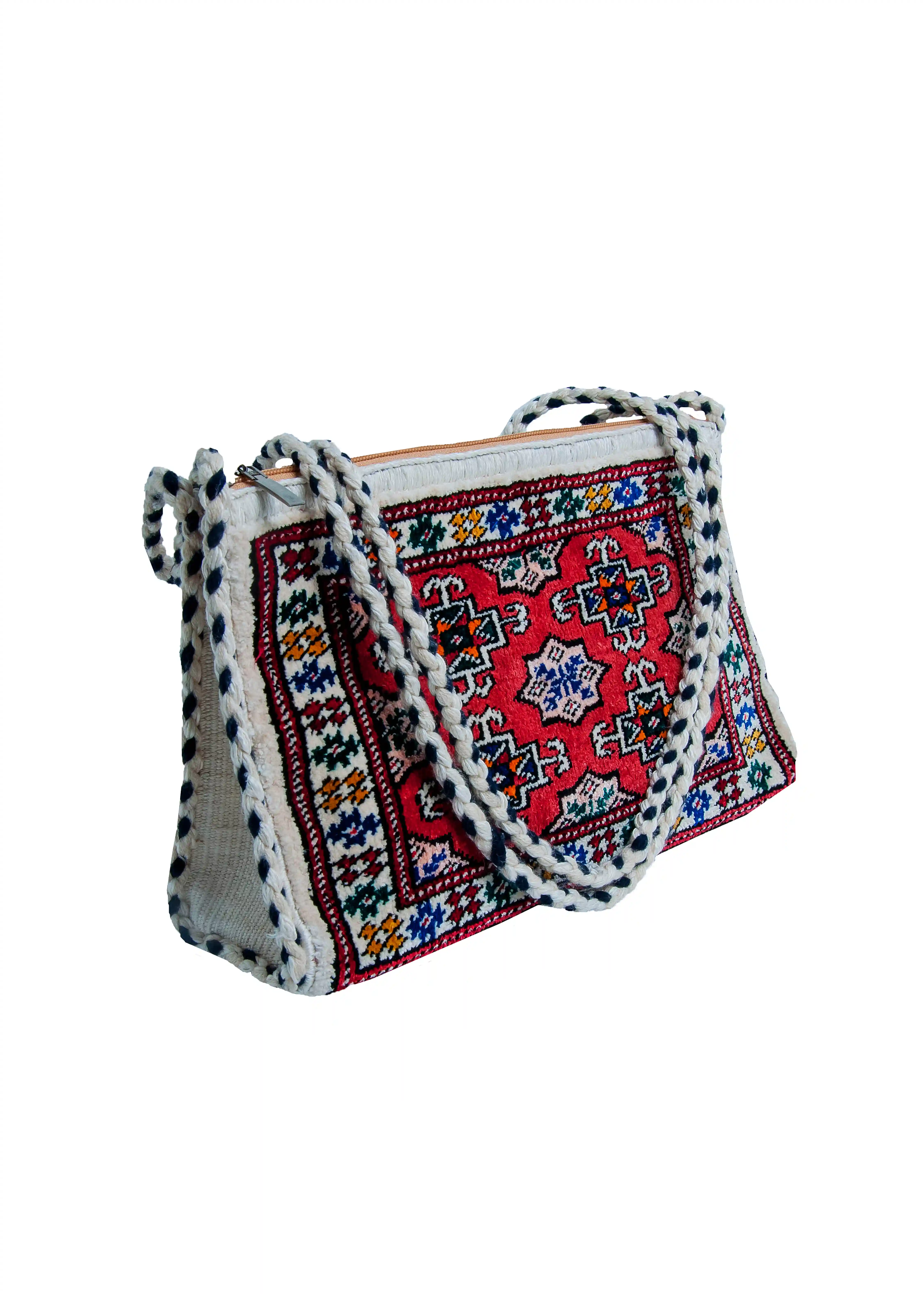 Türkmen fasonlar pombarh fasonlar Fasonlar 2025 fasonlar fason moda modalar Bezen bezen Türkmen fasonlar 2026 Türkmen fasonlar 2025 Türkmen fasonlar 2024 Türkmen fasonlar 2023 turkmenistan türkmenistan turkmen türkmen ashgabat  asgabat aşgabat balkan mary lebap dashoguz dasoguz daşoguz pombarh ponbarhat gulyupek gülýüpek stapel ştapel Gralan Çüýdeşen Abaýa Gadymy Krep Gurultaý 	Keteni Ýüpek Şifon Gipýur Lyon Welwet Atlas Kaşemir Streýç Suzana Ştapel Gülýüpek Pombarh Ýupka Gursakça Aksesuarlar Palto Penjek Okuw eşik Fata Sport eşik Uniforma Nakidka Öýme Şarf kompýuter ýaka ýaglyk Arenda köýnek 2nji el köýnek Taýyn köýnek Matalar Milli lybas milli lybaslar Toý köýnek Toý köýnekler toy koynek toy koynekler gundelik koynekler Gündelik	 
 köýnekler fata koynek Modern taze fason Eskiz koynektm turkmenkoynek türkmenkoynek fason moda moda fasonlar Iş eşik el iş	sada	ýakaly ýakasyz	keşdeli biserli	ýeňli giň nagyşly ýüregi açyk stoýka ýaka ýanly kombinasiýa 	zerli üsti aşak guşakly seçekli gysga ýeňli Ýüpek Modern el iş, nagyşly 17-25, 26-35, 35+ Ak, Gyzyl yaz, tomus, guyz, gysh