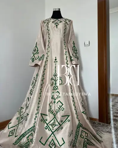 Türkmen fasonlar pombarh fasonlar Fasonlar 2025 fasonlar fason moda modalar Bezen bezen Türkmen fasonlar 2026 Türkmen fasonlar 2025 Türkmen fasonlar 2024 Türkmen fasonlar 2023 turkmenistan türkmenistan turkmen türkmen ashgabat  asgabat aşgabat balkan mary lebap dashoguz dasoguz daşoguz pombarh ponbarhat gulyupek gülýüpek stapel ştapel Gralan Çüýdeşen Abaýa Gadymy Krep Gurultaý 	Keteni Ýüpek Şifon Gipýur Lyon Welwet Atlas Kaşemir Streýç Suzana Ştapel Gülýüpek Pombarh Ýupka Gursakça Aksesuarlar Palto Penjek Okuw eşik Fata Sport eşik Uniforma Nakidka Öýme Şarf kompýuter ýaka ýaglyk Arenda köýnek 2nji el köýnek Taýyn köýnek Matalar Milli lybas milli lybaslar Toý köýnek Toý köýnekler toy koynek toy koynekler gundelik koynekler Gündelik	 
 köýnekler fata koynek Modern taze fason Eskiz koynektm turkmenkoynek türkmenkoynek fason moda moda fasonlar Iş eşik el iş	sada	ýakaly ýakasyz	keşdeli biserli	ýeňli giň nagyşly ýüregi açyk stoýka ýaka ýanly kombinasiýa 	zerli üsti aşak guşakly seçekli gysga ýeňli Şantu Toý köýnek el iş, keşdeli, ýakasyz, ýeňli, giň, nagyşly 26-35  yaz, guyz, gysh