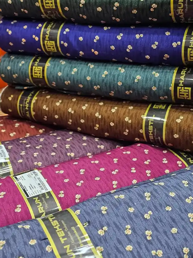 Türkmen fasonlar pombarh fasonlar Fasonlar 2025 fasonlar fason moda modalar Bezen bezen Türkmen fasonlar 2026 Türkmen fasonlar 2025 Türkmen fasonlar 2024 Türkmen fasonlar 2023 turkmenistan türkmenistan turkmen türkmen ashgabat  asgabat aşgabat balkan mary lebap dashoguz dasoguz daşoguz pombarh ponbarhat gulyupek gülýüpek stapel ştapel Gralan Çüýdeşen Abaýa Gadymy Krep Gurultaý 	Keteni Ýüpek Şifon Gipýur Lyon Welwet Atlas Kaşemir Streýç Suzana Ştapel Gülýüpek Pombarh Ýupka Gursakça Aksesuarlar Palto Penjek Okuw eşik Fata Sport eşik Uniforma Nakidka Öýme Şarf kompýuter ýaka ýaglyk Arenda köýnek 2nji el köýnek Taýyn köýnek Matalar Milli lybas milli lybaslar Toý köýnek Toý köýnekler toy koynek toy koynekler gundelik koynekler Gündelik	 
 köýnekler fata koynek Modern taze fason Eskiz koynektm turkmenkoynek türkmenkoynek fason moda moda fasonlar Iş eşik el iş	sada	ýakaly ýakasyz	keşdeli biserli	ýeňli giň nagyşly ýüregi açyk stoýka ýaka ýanly kombinasiýa 	zerli üsti aşak guşakly seçekli gysga ýeňli Ştapel   12-16, 17-25, 26-35, 35+  yaz, tomus, guyz, gysh