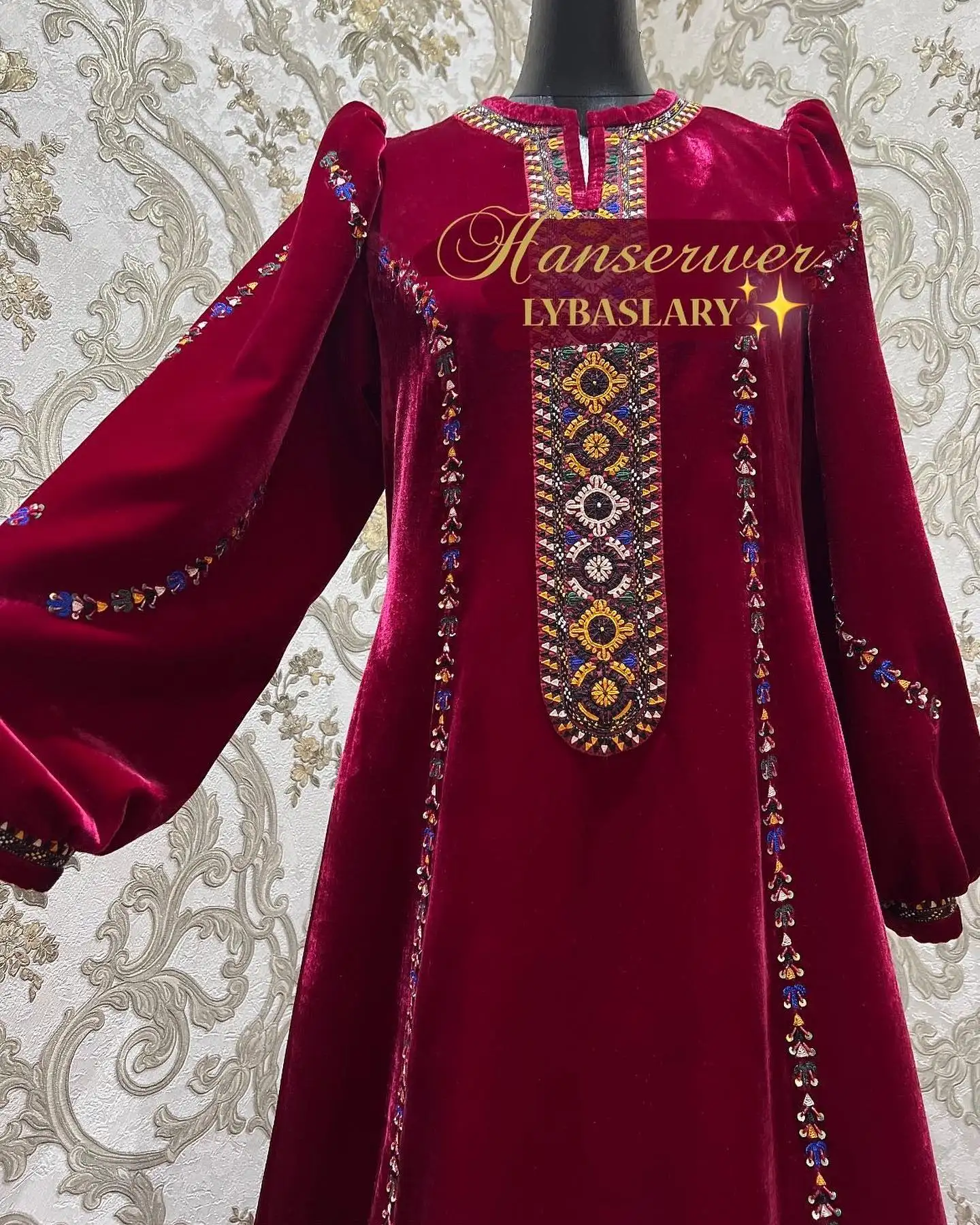 Türkmen fasonlar pombarh fasonlar Fasonlar 2025 fasonlar fason moda modalar Bezen bezen Türkmen fasonlar 2026 Türkmen fasonlar 2025 Türkmen fasonlar 2024 Türkmen fasonlar 2023 turkmenistan türkmenistan turkmen türkmen ashgabat  asgabat aşgabat balkan mary lebap dashoguz dasoguz daşoguz pombarh ponbarhat gulyupek gülýüpek stapel ştapel Gralan Çüýdeşen Abaýa Gadymy Krep Gurultaý 	Keteni Ýüpek Şifon Gipýur Lyon Welwet Atlas Kaşemir Streýç Suzana Ştapel Gülýüpek Pombarh Ýupka Gursakça Aksesuarlar Palto Penjek Okuw eşik Fata Sport eşik Uniforma Nakidka Öýme Şarf kompýuter ýaka ýaglyk Arenda köýnek 2nji el köýnek Taýyn köýnek Matalar Milli lybas milli lybaslar Toý köýnek Toý köýnekler toy koynek toy koynekler gundelik koynekler Gündelik	 
 köýnekler fata koynek Modern taze fason Eskiz koynektm turkmenkoynek türkmenkoynek fason moda moda fasonlar Iş eşik el iş	sada	ýakaly ýakasyz	keşdeli biserli	ýeňli giň nagyşly ýüregi açyk stoýka ýaka ýanly kombinasiýa 	zerli üsti aşak guşakly seçekli gysga ýeňli Uçurym köýnek  17-25 Gyzyl tomus