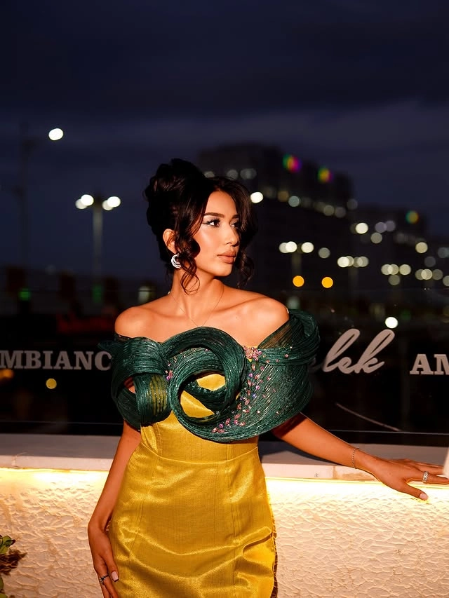 Türkmen fasonlar pombarh fasonlar Fasonlar 2025 fasonlar fason moda modalar Bezen bezen Türkmen fasonlar 2026 Türkmen fasonlar 2025 Türkmen fasonlar 2024 Türkmen fasonlar 2023 turkmenistan türkmenistan turkmen türkmen ashgabat  asgabat aşgabat balkan mary lebap dashoguz dasoguz daşoguz pombarh ponbarhat gulyupek gülýüpek stapel ştapel Gralan Çüýdeşen Abaýa Gadymy Krep Gurultaý 	Keteni Ýüpek Şifon Gipýur Lyon Welwet Atlas Kaşemir Streýç Suzana Ştapel Gülýüpek Pombarh Ýupka Gursakça Aksesuarlar Palto Penjek Okuw eşik Fata Sport eşik Uniforma Nakidka Öýme Şarf kompýuter ýaka ýaglyk Arenda köýnek 2nji el köýnek Taýyn köýnek Matalar Milli lybas milli lybaslar Toý köýnek Toý köýnekler toy koynek toy koynekler gundelik koynekler Gündelik	 
 köýnekler fata koynek Modern taze fason Eskiz koynektm turkmenkoynek türkmenkoynek fason moda moda fasonlar Iş eşik el iş	sada	ýakaly ýakasyz	keşdeli biserli	ýeňli giň nagyşly ýüregi açyk stoýka ýaka ýanly kombinasiýa 	zerli üsti aşak guşakly seçekli gysga ýeňli 
