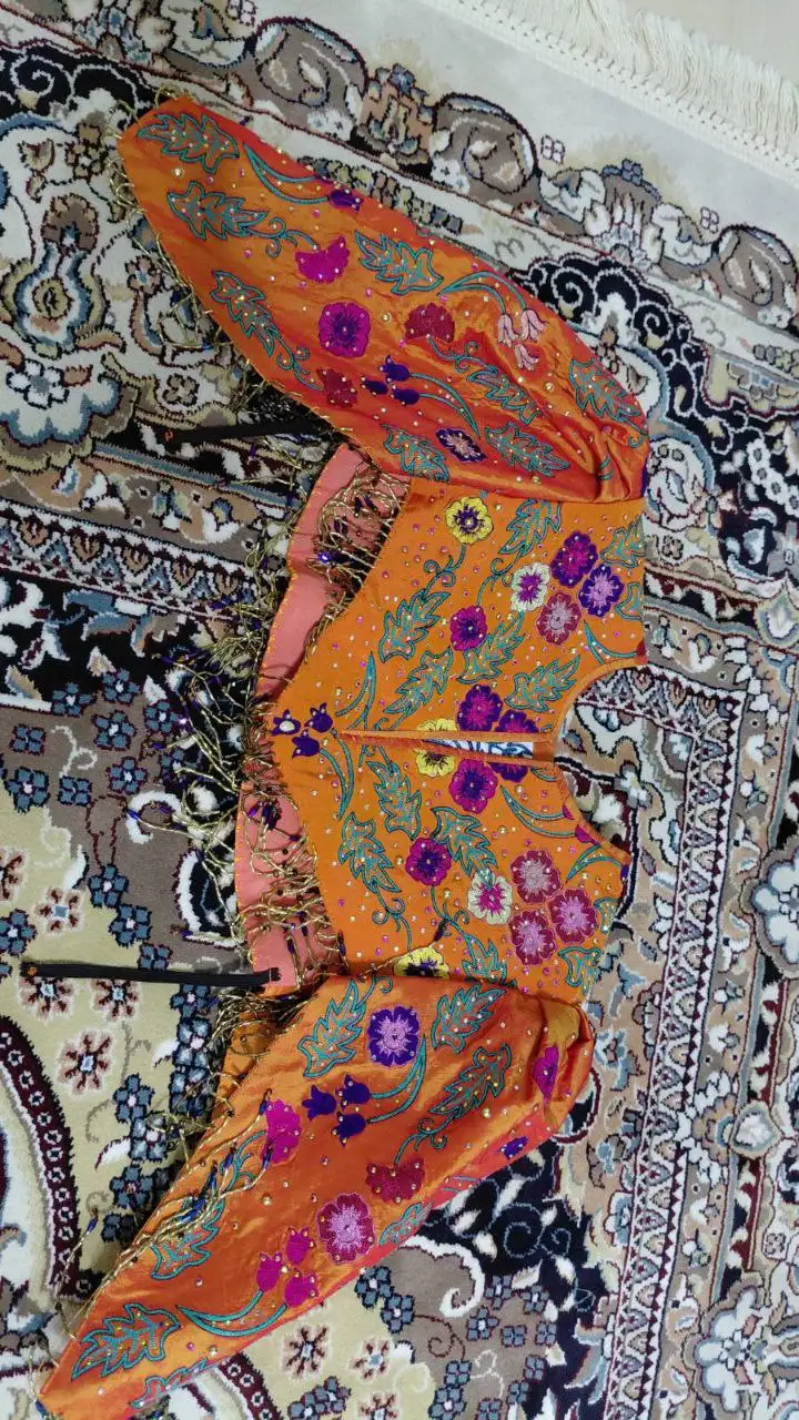 Türkmen fasonlar pombarh fasonlar Fasonlar 2025 fasonlar fason moda modalar Bezen bezen Türkmen fasonlar 2026 Türkmen fasonlar 2025 Türkmen fasonlar 2024 Türkmen fasonlar 2023 turkmenistan türkmenistan turkmen türkmen ashgabat  asgabat aşgabat balkan mary lebap dashoguz dasoguz daşoguz pombarh ponbarhat gulyupek gülýüpek stapel ştapel Gralan Çüýdeşen Abaýa Gadymy Krep Gurultaý 	Keteni Ýüpek Şifon Gipýur Lyon Welwet Atlas Kaşemir Streýç Suzana Ştapel Gülýüpek Pombarh Ýupka Gursakça Aksesuarlar Palto Penjek Okuw eşik Fata Sport eşik Uniforma Nakidka Öýme Şarf kompýuter ýaka ýaglyk Arenda köýnek 2nji el köýnek Taýyn köýnek Matalar Milli lybas milli lybaslar Toý köýnek Toý köýnekler toy koynek toy koynekler gundelik koynekler Gündelik	 
 köýnekler fata koynek Modern taze fason Eskiz koynektm turkmenkoynek türkmenkoynek fason moda moda fasonlar Iş eşik el iş	sada	ýakaly ýakasyz	keşdeli biserli	ýeňli giň nagyşly ýüregi açyk stoýka ýaka ýanly kombinasiýa 	zerli üsti aşak guşakly seçekli gysga ýeňli Keteni  el iş, gaş, el ýaka, gaýma  Gyzyl, Mämişi  2nji el