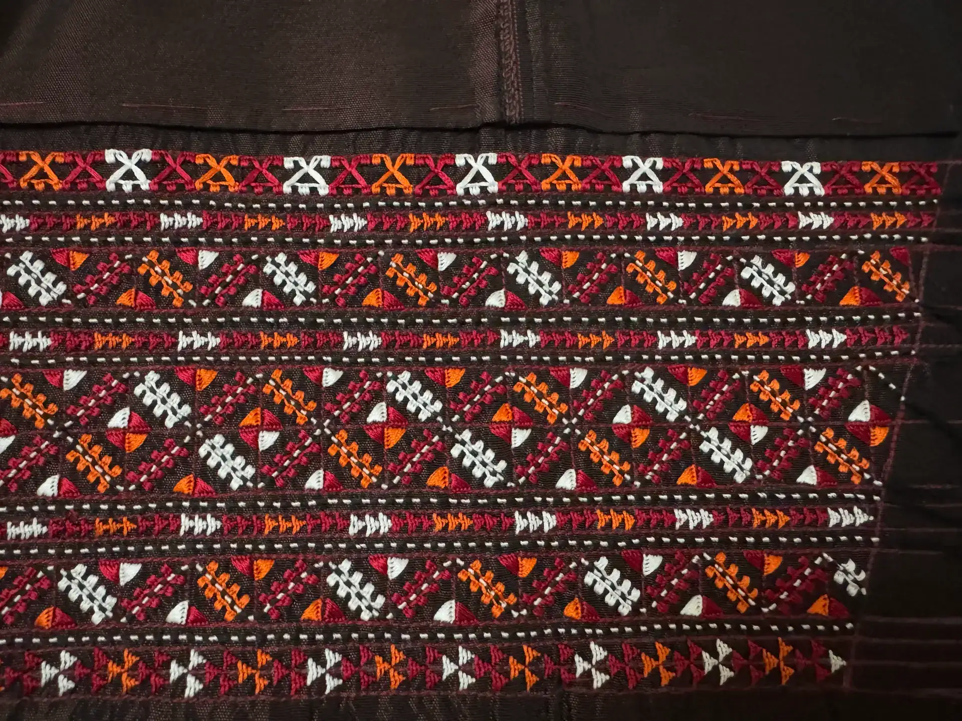 Türkmen fasonlar pombarh fasonlar Fasonlar 2025 fasonlar fason moda modalar Bezen bezen Türkmen fasonlar 2026 Türkmen fasonlar 2025 Türkmen fasonlar 2024 Türkmen fasonlar 2023 turkmenistan türkmenistan turkmen türkmen ashgabat  asgabat aşgabat balkan mary lebap dashoguz dasoguz daşoguz pombarh ponbarhat gulyupek gülýüpek stapel ştapel Gralan Çüýdeşen Abaýa Gadymy Krep Gurultaý 	Keteni Ýüpek Şifon Gipýur Lyon Welwet Atlas Kaşemir Streýç Suzana Ştapel Gülýüpek Pombarh Ýupka Gursakça Aksesuarlar Palto Penjek Okuw eşik Fata Sport eşik Uniforma Nakidka Öýme Şarf kompýuter ýaka ýaglyk Arenda köýnek 2nji el köýnek Taýyn köýnek Matalar Milli lybas milli lybaslar Toý köýnek Toý köýnekler toy koynek toy koynekler gundelik koynekler Gündelik	 
 köýnekler fata koynek Modern taze fason Eskiz koynektm turkmenkoynek türkmenkoynek fason moda moda fasonlar Iş eşik el iş	sada	ýakaly ýakasyz	keşdeli biserli	ýeňli giň nagyşly ýüregi açyk stoýka ýaka ýanly kombinasiýa 	zerli üsti aşak guşakly seçekli gysga ýeňli 