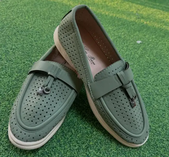 Türkmen fasonlar pombarh fasonlar Fasonlar 2025 fasonlar fason moda modalar Bezen bezen Türkmen fasonlar 2026 Türkmen fasonlar 2025 Türkmen fasonlar 2024 Türkmen fasonlar 2023 turkmenistan türkmenistan turkmen türkmen ashgabat  asgabat aşgabat balkan mary lebap dashoguz dasoguz daşoguz pombarh ponbarhat gulyupek gülýüpek stapel ştapel Gralan Çüýdeşen Abaýa Gadymy Krep Gurultaý 	Keteni Ýüpek Şifon Gipýur Lyon Welwet Atlas Kaşemir Streýç Suzana Ştapel Gülýüpek Pombarh Ýupka Gursakça Aksesuarlar Palto Penjek Okuw eşik Fata Sport eşik Uniforma Nakidka Öýme Şarf kompýuter ýaka ýaglyk Arenda köýnek 2nji el köýnek Taýyn köýnek Matalar Milli lybas milli lybaslar Toý köýnek Toý köýnekler toy koynek toy koynekler gundelik koynekler Gündelik	 
 köýnekler fata koynek Modern taze fason Eskiz koynektm turkmenkoynek türkmenkoynek fason moda moda fasonlar Iş eşik el iş	sada	ýakaly ýakasyz	keşdeli biserli	ýeňli giň nagyşly ýüregi açyk stoýka ýaka ýanly kombinasiýa 	zerli üsti aşak guşakly seçekli gysga ýeňli Haki, Gara, Kümüş  Aýakgap