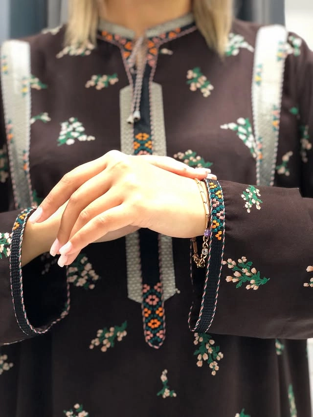 Türkmen fasonlar pombarh fasonlar Fasonlar 2025 fasonlar fason moda modalar Bezen bezen Türkmen fasonlar 2026 Türkmen fasonlar 2025 Türkmen fasonlar 2024 Türkmen fasonlar 2023 turkmenistan türkmenistan turkmen türkmen ashgabat  asgabat aşgabat balkan mary lebap dashoguz dasoguz daşoguz pombarh ponbarhat gulyupek gülýüpek stapel ştapel Gralan Çüýdeşen Abaýa Gadymy Krep Gurultaý 	Keteni Ýüpek Şifon Gipýur Lyon Welwet Atlas Kaşemir Streýç Suzana Ştapel Gülýüpek Pombarh Ýupka Gursakça Aksesuarlar Palto Penjek Okuw eşik Fata Sport eşik Uniforma Nakidka Öýme Şarf kompýuter ýaka ýaglyk Arenda köýnek 2nji el köýnek Taýyn köýnek Matalar Milli lybas milli lybaslar Toý köýnek Toý köýnekler toy koynek toy koynekler gundelik koynekler Gündelik	 
 köýnekler fata koynek Modern taze fason Eskiz koynektm turkmenkoynek türkmenkoynek fason moda moda fasonlar Iş eşik el iş	sada	ýakaly ýakasyz	keşdeli biserli	ýeňli giň nagyşly ýüregi açyk stoýka ýaka ýanly kombinasiýa 	zerli üsti aşak guşakly seçekli gysga ýeňli Ştapel Gündelik el iş, ýakaly, ýanly, ýeňli, giň 17-25, 26-35 Goýy-goňur tomus