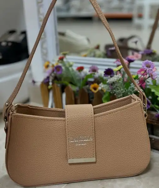 Türkmen fasonlar pombarh fasonlar Fasonlar 2025 fasonlar fason moda modalar Bezen bezen Türkmen fasonlar 2026 Türkmen fasonlar 2025 Türkmen fasonlar 2024 Türkmen fasonlar 2023 turkmenistan türkmenistan turkmen türkmen ashgabat  asgabat aşgabat balkan mary lebap dashoguz dasoguz daşoguz pombarh ponbarhat gulyupek gülýüpek stapel ştapel Gralan Çüýdeşen Abaýa Gadymy Krep Gurultaý 	Keteni Ýüpek Şifon Gipýur Lyon Welwet Atlas Kaşemir Streýç Suzana Ştapel Gülýüpek Pombarh Ýupka Gursakça Aksesuarlar Palto Penjek Okuw eşik Fata Sport eşik Uniforma Nakidka Öýme Şarf kompýuter ýaka ýaglyk Arenda köýnek 2nji el köýnek Taýyn köýnek Matalar Milli lybas milli lybaslar Toý köýnek Toý köýnekler toy koynek toy koynekler gundelik koynekler Gündelik	 
 köýnekler fata koynek Modern taze fason Eskiz koynektm turkmenkoynek türkmenkoynek fason moda moda fasonlar Iş eşik el iş	sada	ýakaly ýakasyz	keşdeli biserli	ýeňli giň nagyşly ýüregi açyk stoýka ýaka ýanly kombinasiýa 	zerli üsti aşak guşakly seçekli gysga ýeňli Gara, Ak, Gök, Goňur, Altyn  Sumka