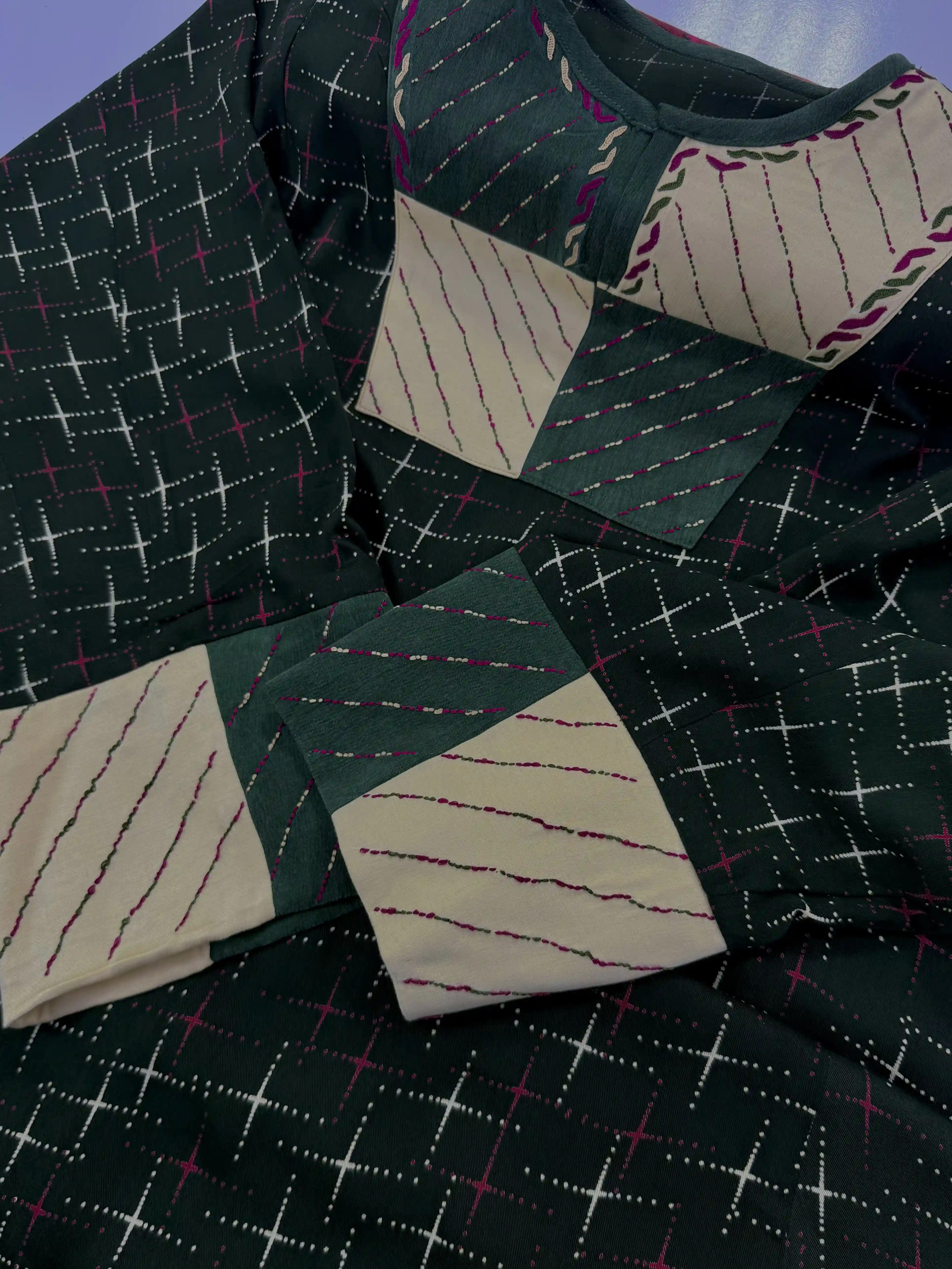 Türkmen fasonlar pombarh fasonlar Fasonlar 2025 fasonlar fason moda modalar Bezen bezen Türkmen fasonlar 2026 Türkmen fasonlar 2025 Türkmen fasonlar 2024 Türkmen fasonlar 2023 turkmenistan türkmenistan turkmen türkmen ashgabat  asgabat aşgabat balkan mary lebap dashoguz dasoguz daşoguz pombarh ponbarhat gulyupek gülýüpek stapel ştapel Gralan Çüýdeşen Abaýa Gadymy Krep Gurultaý 	Keteni Ýüpek Şifon Gipýur Lyon Welwet Atlas Kaşemir Streýç Suzana Ştapel Gülýüpek Pombarh Ýupka Gursakça Aksesuarlar Palto Penjek Okuw eşik Fata Sport eşik Uniforma Nakidka Öýme Şarf kompýuter ýaka ýaglyk Arenda köýnek 2nji el köýnek Taýyn köýnek Matalar Milli lybas milli lybaslar Toý köýnek Toý köýnekler toy koynek toy koynekler gundelik koynekler Gündelik	 
 köýnekler fata koynek Modern taze fason Eskiz koynektm turkmenkoynek türkmenkoynek fason moda moda fasonlar Iş eşik el iş	sada	ýakaly ýakasyz	keşdeli biserli	ýeňli giň nagyşly ýüregi açyk stoýka ýaka ýanly kombinasiýa 	zerli üsti aşak guşakly seçekli gysga ýeňli 