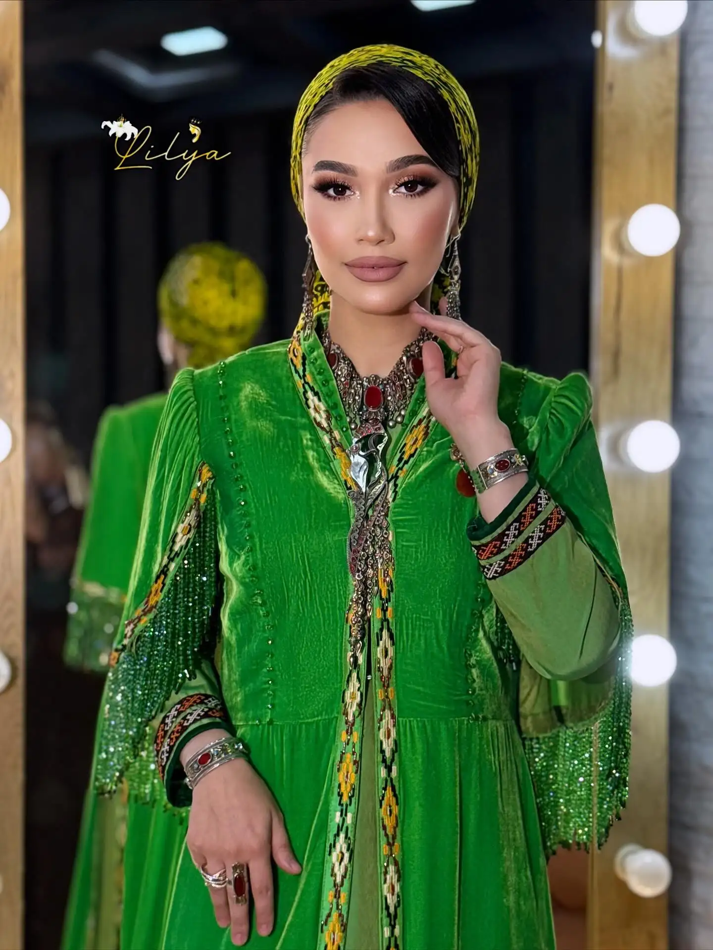 Türkmen fasonlar pombarh fasonlar Fasonlar 2025 fasonlar fason moda modalar Bezen bezen Türkmen fasonlar 2026 Türkmen fasonlar 2025 Türkmen fasonlar 2024 Türkmen fasonlar 2023 turkmenistan türkmenistan turkmen türkmen ashgabat  asgabat aşgabat balkan mary lebap dashoguz dasoguz daşoguz pombarh ponbarhat gulyupek gülýüpek stapel ştapel Gralan Çüýdeşen Abaýa Gadymy Krep Gurultaý 	Keteni Ýüpek Şifon Gipýur Lyon Welwet Atlas Kaşemir Streýç Suzana Ştapel Gülýüpek Pombarh Ýupka Gursakça Aksesuarlar Palto Penjek Okuw eşik Fata Sport eşik Uniforma Nakidka Öýme Şarf kompýuter ýaka ýaglyk Arenda köýnek 2nji el köýnek Taýyn köýnek Matalar Milli lybas milli lybaslar Toý köýnek Toý köýnekler toy koynek toy koynekler gundelik koynekler Gündelik	 
 köýnekler fata koynek Modern taze fason Eskiz koynektm turkmenkoynek türkmenkoynek fason moda moda fasonlar Iş eşik el iş	sada	ýakaly ýakasyz	keşdeli biserli	ýeňli giň nagyşly ýüregi açyk stoýka ýaka ýanly kombinasiýa 	zerli üsti aşak guşakly seçekli gysga ýeňli 