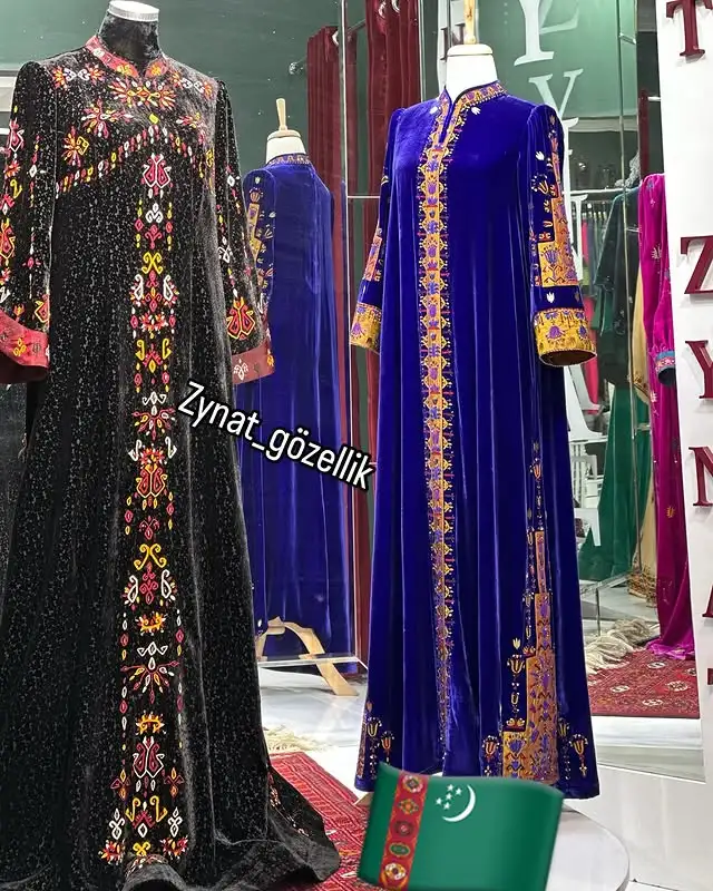 Türkmen fasonlar pombarh fasonlar Fasonlar 2025 fasonlar fason moda modalar Bezen bezen Türkmen fasonlar 2026 Türkmen fasonlar 2025 Türkmen fasonlar 2024 Türkmen fasonlar 2023 turkmenistan türkmenistan turkmen türkmen ashgabat  asgabat aşgabat balkan mary lebap dashoguz dasoguz daşoguz pombarh ponbarhat gulyupek gülýüpek stapel ştapel Gralan Çüýdeşen Abaýa Gadymy Krep Gurultaý 	Keteni Ýüpek Şifon Gipýur Lyon Welwet Atlas Kaşemir Streýç Suzana Ştapel Gülýüpek Pombarh Ýupka Gursakça Aksesuarlar Palto Penjek Okuw eşik Fata Sport eşik Uniforma Nakidka Öýme Şarf kompýuter ýaka ýaglyk Arenda köýnek 2nji el köýnek Taýyn köýnek Matalar Milli lybas milli lybaslar Toý köýnek Toý köýnekler toy koynek toy koynekler gundelik koynekler Gündelik	 
 köýnekler fata koynek Modern taze fason Eskiz koynektm turkmenkoynek türkmenkoynek fason moda moda fasonlar Iş eşik el iş	sada	ýakaly ýakasyz	keşdeli biserli	ýeňli giň nagyşly ýüregi açyk stoýka ýaka ýanly kombinasiýa 	zerli üsti aşak guşakly seçekli gysga ýeňli Panbarhat (Pombarh) Toý köýnek el iş, keşdeli, ýakaly, ýeňli, giň, nagyşly 17-25, 26-35 Gara, Goýy-gök yaz, gysh