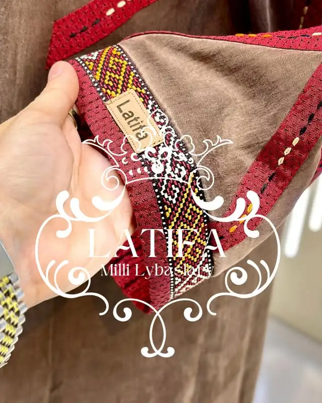 Türkmen fasonlar pombarh fasonlar Fasonlar 2025 fasonlar fason moda modalar Bezen bezen Türkmen fasonlar 2026 Türkmen fasonlar 2025 Türkmen fasonlar 2024 Türkmen fasonlar 2023 turkmenistan türkmenistan turkmen türkmen ashgabat  asgabat aşgabat balkan mary lebap dashoguz dasoguz daşoguz pombarh ponbarhat gulyupek gülýüpek stapel ştapel Gralan Çüýdeşen Abaýa Gadymy Krep Gurultaý 	Keteni Ýüpek Şifon Gipýur Lyon Welwet Atlas Kaşemir Streýç Suzana Ştapel Gülýüpek Pombarh Ýupka Gursakça Aksesuarlar Palto Penjek Okuw eşik Fata Sport eşik Uniforma Nakidka Öýme Şarf kompýuter ýaka ýaglyk Arenda köýnek 2nji el köýnek Taýyn köýnek Matalar Milli lybas milli lybaslar Toý köýnek Toý köýnekler toy koynek toy koynekler gundelik koynekler Gündelik	 
 köýnekler fata koynek Modern taze fason Eskiz koynektm turkmenkoynek türkmenkoynek fason moda moda fasonlar Iş eşik el iş	sada	ýakaly ýakasyz	keşdeli biserli	ýeňli giň nagyşly ýüregi açyk stoýka ýaka ýanly kombinasiýa 	zerli üsti aşak guşakly seçekli gysga ýeňli Gülýüpek Toý köýnek el iş, keşdeli, ýeňli, giň 26-35 Goýy-gyzyl yaz, tomus, guyz, gysh