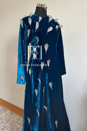 Türkmen fasonlar pombarh fasonlar Fasonlar 2025 fasonlar fason moda modalar Bezen bezen Türkmen fasonlar 2026 Türkmen fasonlar 2025 Türkmen fasonlar 2024 Türkmen fasonlar 2023 turkmenistan türkmenistan turkmen türkmen ashgabat  asgabat aşgabat balkan mary lebap dashoguz dasoguz daşoguz pombarh ponbarhat gulyupek gülýüpek stapel ştapel Gralan Çüýdeşen Abaýa Gadymy Krep Gurultaý 	Keteni Ýüpek Şifon Gipýur Lyon Welwet Atlas Kaşemir Streýç Suzana Ştapel Gülýüpek Pombarh Ýupka Gursakça Aksesuarlar Palto Penjek Okuw eşik Fata Sport eşik Uniforma Nakidka Öýme Şarf kompýuter ýaka ýaglyk Arenda köýnek 2nji el köýnek Taýyn köýnek Matalar Milli lybas milli lybaslar Toý köýnek Toý köýnekler toy koynek toy koynekler gundelik koynekler Gündelik	 
 köýnekler fata koynek Modern taze fason Eskiz koynektm turkmenkoynek türkmenkoynek fason moda moda fasonlar Iş eşik el iş	sada	ýakaly ýakasyz	keşdeli biserli	ýeňli giň nagyşly ýüregi açyk stoýka ýaka ýanly kombinasiýa 	zerli üsti aşak guşakly seçekli gysga ýeňli Panbarhat (Pombarh) Toý köýnek el iş, ýakasyz, ýeňli, giň 17-25, 26-35 Goýy-gök yaz, guyz, gysh