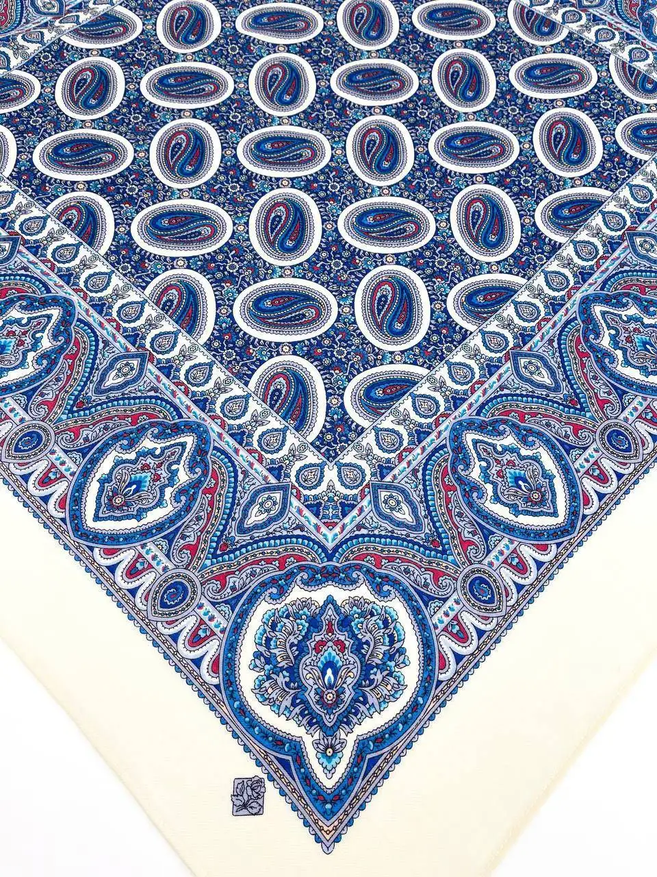 Türkmen fasonlar pombarh fasonlar Fasonlar 2025 fasonlar fason moda modalar Bezen bezen Türkmen fasonlar 2026 Türkmen fasonlar 2025 Türkmen fasonlar 2024 Türkmen fasonlar 2023 turkmenistan türkmenistan turkmen türkmen ashgabat  asgabat aşgabat balkan mary lebap dashoguz dasoguz daşoguz pombarh ponbarhat gulyupek gülýüpek stapel ştapel Gralan Çüýdeşen Abaýa Gadymy Krep Gurultaý 	Keteni Ýüpek Şifon Gipýur Lyon Welwet Atlas Kaşemir Streýç Suzana Ştapel Gülýüpek Pombarh Ýupka Gursakça Aksesuarlar Palto Penjek Okuw eşik Fata Sport eşik Uniforma Nakidka Öýme Şarf kompýuter ýaka ýaglyk Arenda köýnek 2nji el köýnek Taýyn köýnek Matalar Milli lybas milli lybaslar Toý köýnek Toý köýnekler toy koynek toy koynekler gundelik koynekler Gündelik	 
 köýnekler fata koynek Modern taze fason Eskiz koynektm turkmenkoynek türkmenkoynek fason moda moda fasonlar Iş eşik el iş	sada	ýakaly ýakasyz	keşdeli biserli	ýeňli giň nagyşly ýüregi açyk stoýka ýaka ýanly kombinasiýa 	zerli üsti aşak guşakly seçekli gysga ýeňli 