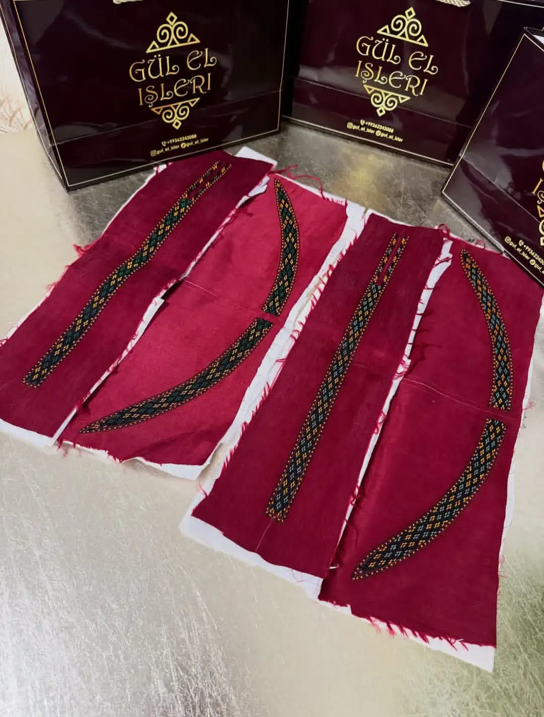 Türkmen fasonlar pombarh fasonlar Fasonlar 2025 fasonlar fason moda modalar Bezen bezen Türkmen fasonlar 2026 Türkmen fasonlar 2025 Türkmen fasonlar 2024 Türkmen fasonlar 2023 turkmenistan türkmenistan turkmen türkmen ashgabat  asgabat aşgabat balkan mary lebap dashoguz dasoguz daşoguz pombarh ponbarhat gulyupek gülýüpek stapel ştapel Gralan Çüýdeşen Abaýa Gadymy Krep Gurultaý 	Keteni Ýüpek Şifon Gipýur Lyon Welwet Atlas Kaşemir Streýç Suzana Ştapel Gülýüpek Pombarh Ýupka Gursakça Aksesuarlar Palto Penjek Okuw eşik Fata Sport eşik Uniforma Nakidka Öýme Şarf kompýuter ýaka ýaglyk Arenda köýnek 2nji el köýnek Taýyn köýnek Matalar Milli lybas milli lybaslar Toý köýnek Toý köýnekler toy koynek toy koynekler gundelik koynekler Gündelik	 
 köýnekler fata koynek Modern taze fason Eskiz koynektm turkmenkoynek türkmenkoynek fason moda moda fasonlar Iş eşik el iş	sada	ýakaly ýakasyz	keşdeli biserli	ýeňli giň nagyşly ýüregi açyk stoýka ýaka ýanly kombinasiýa 	zerli üsti aşak guşakly seçekli gysga ýeňli 