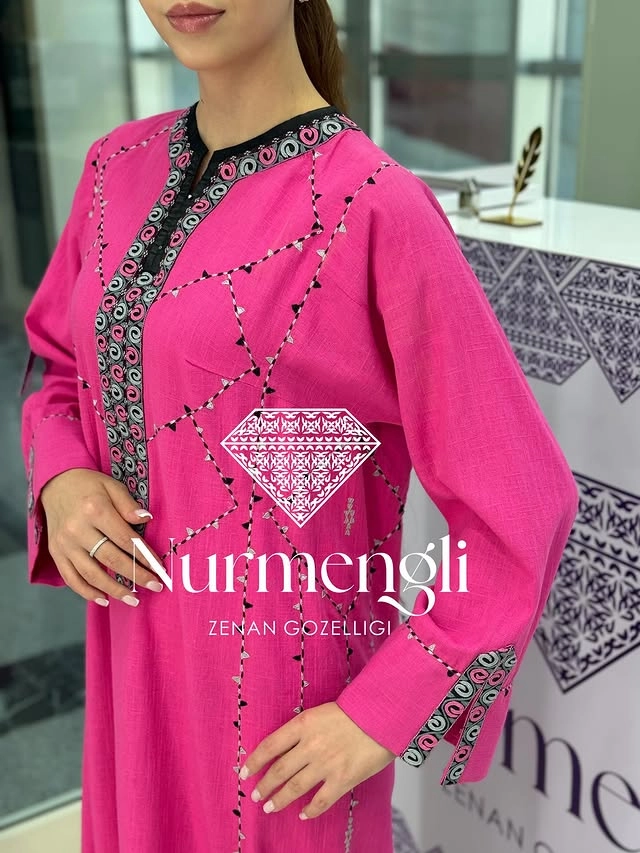 Türkmen fasonlar pombarh fasonlar Fasonlar 2025 fasonlar fason moda modalar Bezen bezen Türkmen fasonlar 2026 Türkmen fasonlar 2025 Türkmen fasonlar 2024 Türkmen fasonlar 2023 turkmenistan türkmenistan turkmen türkmen ashgabat  asgabat aşgabat balkan mary lebap dashoguz dasoguz daşoguz pombarh ponbarhat gulyupek gülýüpek stapel ştapel Gralan Çüýdeşen Abaýa Gadymy Krep Gurultaý 	Keteni Ýüpek Şifon Gipýur Lyon Welwet Atlas Kaşemir Streýç Suzana Ştapel Gülýüpek Pombarh Ýupka Gursakça Aksesuarlar Palto Penjek Okuw eşik Fata Sport eşik Uniforma Nakidka Öýme Şarf kompýuter ýaka ýaglyk Arenda köýnek 2nji el köýnek Taýyn köýnek Matalar Milli lybas milli lybaslar Toý köýnek Toý köýnekler toy koynek toy koynekler gundelik koynekler Gündelik	 
 köýnekler fata koynek Modern taze fason Eskiz koynektm turkmenkoynek türkmenkoynek fason moda moda fasonlar Iş eşik el iş	sada	ýakaly ýakasyz	keşdeli biserli	ýeňli giň nagyşly ýüregi açyk stoýka ýaka ýanly kombinasiýa 	zerli üsti aşak guşakly seçekli gysga ýeňli Ýüpek Gündelik keşdeli, ýakaly, ýanly, ýeňli, giň 17-25, 26-35 Gülgüne yaz, tomus, guyz, gysh