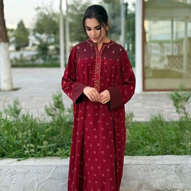 Türkmen fasonlar pombarh fasonlar Fasonlar 2025 fasonlar fason moda modalar Bezen bezen Türkmen fasonlar 2026 Türkmen fasonlar 2025 Türkmen fasonlar 2024 Türkmen fasonlar 2023 turkmenistan türkmenistan turkmen türkmen ashgabat  asgabat aşgabat balkan mary lebap dashoguz dasoguz daşoguz pombarh ponbarhat gulyupek gülýüpek stapel ştapel Gralan Çüýdeşen Abaýa Gadymy Krep Gurultaý 	Keteni Ýüpek Şifon Gipýur Lyon Welwet Atlas Kaşemir Streýç Suzana Ştapel Gülýüpek Pombarh Ýupka Gursakça Aksesuarlar Palto Penjek Okuw eşik Fata Sport eşik Uniforma Nakidka Öýme Şarf kompýuter ýaka ýaglyk Arenda köýnek 2nji el köýnek Taýyn köýnek Matalar Milli lybas milli lybaslar Toý köýnek Toý köýnekler toy koynek toy koynekler gundelik koynekler Gündelik	 
 köýnekler fata koynek Modern taze fason Eskiz koynektm turkmenkoynek türkmenkoynek fason moda moda fasonlar Iş eşik el iş	sada	ýakaly ýakasyz	keşdeli biserli	ýeňli giň nagyşly ýüregi açyk stoýka ýaka ýanly kombinasiýa 	zerli üsti aşak guşakly seçekli gysga ýeňli Ştapel Gündelik keşdeli, ýakaly, ýeňli, giň, nagyşly 12-16, 17-25, 26-35, 35+ Goýy-gyzyl, Gyzyl yaz, tomus, guyz, gysh