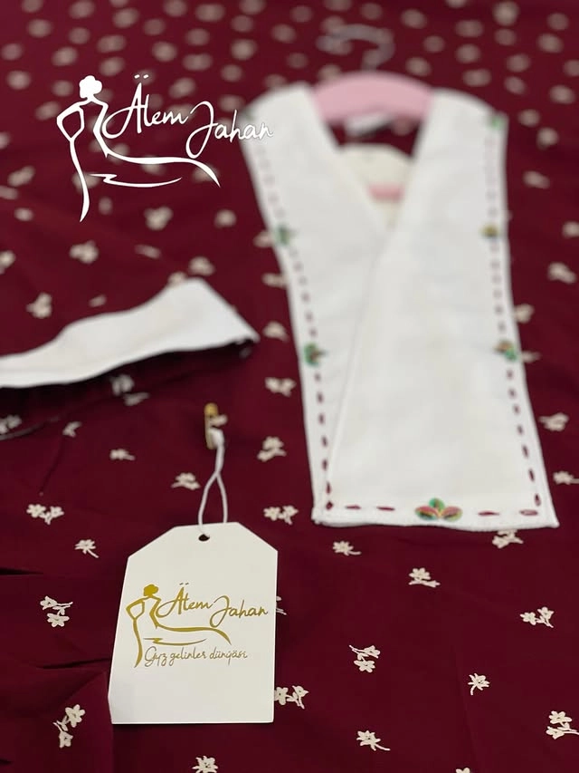 Türkmen fasonlar pombarh fasonlar Fasonlar 2025 fasonlar fason moda modalar Bezen bezen Türkmen fasonlar 2026 Türkmen fasonlar 2025 Türkmen fasonlar 2024 Türkmen fasonlar 2023 turkmenistan türkmenistan turkmen türkmen ashgabat  asgabat aşgabat balkan mary lebap dashoguz dasoguz daşoguz pombarh ponbarhat gulyupek gülýüpek stapel ştapel Gralan Çüýdeşen Abaýa Gadymy Krep Gurultaý 	Keteni Ýüpek Şifon Gipýur Lyon Welwet Atlas Kaşemir Streýç Suzana Ştapel Gülýüpek Pombarh Ýupka Gursakça Aksesuarlar Palto Penjek Okuw eşik Fata Sport eşik Uniforma Nakidka Öýme Şarf kompýuter ýaka ýaglyk Arenda köýnek 2nji el köýnek Taýyn köýnek Matalar Milli lybas milli lybaslar Toý köýnek Toý köýnekler toy koynek toy koynekler gundelik koynekler Gündelik	 
 köýnekler fata koynek Modern taze fason Eskiz koynektm turkmenkoynek türkmenkoynek fason moda moda fasonlar Iş eşik el iş	sada	ýakaly ýakasyz	keşdeli biserli	ýeňli giň nagyşly ýüregi açyk stoýka ýaka ýanly kombinasiýa 	zerli üsti aşak guşakly seçekli gysga ýeňli Ştapel Gündelik ýakasyz, ýeňli, giň 17-25, 26-35 Goýy-gyzyl yaz, tomus, guyz