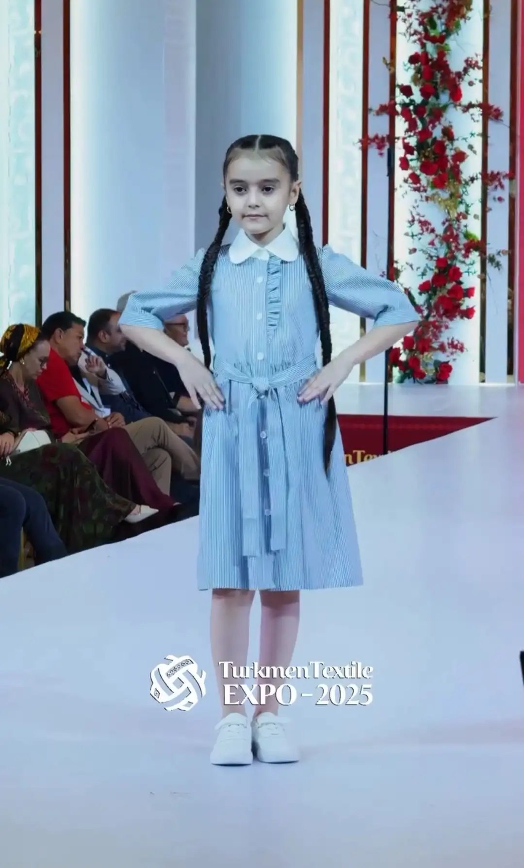 Türkmen fasonlar pombarh fasonlar Fasonlar 2025 fasonlar fason moda modalar Bezen bezen Türkmen fasonlar 2026 Türkmen fasonlar 2025 Türkmen fasonlar 2024 Türkmen fasonlar 2023 turkmenistan türkmenistan turkmen türkmen ashgabat  asgabat aşgabat balkan mary lebap dashoguz dasoguz daşoguz pombarh ponbarhat gulyupek gülýüpek stapel ştapel Gralan Çüýdeşen Abaýa Gadymy Krep Gurultaý 	Keteni Ýüpek Şifon Gipýur Lyon Welwet Atlas Kaşemir Streýç Suzana Ştapel Gülýüpek Pombarh Ýupka Gursakça Aksesuarlar Palto Penjek Okuw eşik Fata Sport eşik Uniforma Nakidka Öýme Şarf kompýuter ýaka ýaglyk Arenda köýnek 2nji el köýnek Taýyn köýnek Matalar Milli lybas milli lybaslar Toý köýnek Toý köýnekler toy koynek toy koynekler gundelik koynekler Gündelik	 
 köýnekler fata koynek Modern taze fason Eskiz koynektm turkmenkoynek türkmenkoynek fason moda moda fasonlar Iş eşik el iş	sada	ýakaly ýakasyz	keşdeli biserli	ýeňli giň nagyşly ýüregi açyk stoýka ýaka ýanly kombinasiýa 	zerli üsti aşak guşakly seçekli gysga ýeňli Modern TürkmenTextile Expo 2025 -12 Gök guyz