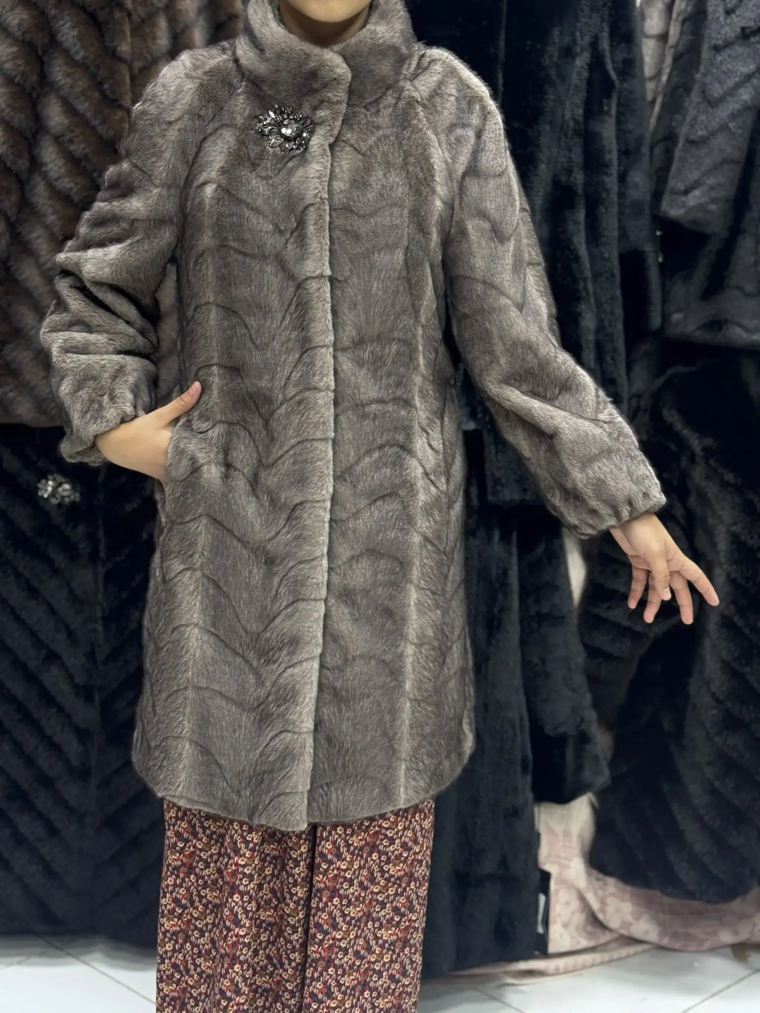 Türkmen fasonlar pombarh fasonlar Fasonlar 2025 fasonlar fason moda modalar Bezen bezen Türkmen fasonlar 2026 Türkmen fasonlar 2025 Türkmen fasonlar 2024 Türkmen fasonlar 2023 turkmenistan türkmenistan turkmen türkmen ashgabat  asgabat aşgabat balkan mary lebap dashoguz dasoguz daşoguz pombarh ponbarhat gulyupek gülýüpek stapel ştapel Gralan Çüýdeşen Abaýa Gadymy Krep Gurultaý 	Keteni Ýüpek Şifon Gipýur Lyon Welwet Atlas Kaşemir Streýç Suzana Ştapel Gülýüpek Pombarh Ýupka Gursakça Aksesuarlar Palto Penjek Okuw eşik Fata Sport eşik Uniforma Nakidka Öýme Şarf kompýuter ýaka ýaglyk Arenda köýnek 2nji el köýnek Taýyn köýnek Matalar Milli lybas milli lybaslar Toý köýnek Toý köýnekler toy koynek toy koynekler gundelik koynekler Gündelik	 
 köýnekler fata koynek Modern taze fason Eskiz koynektm turkmenkoynek türkmenkoynek fason moda moda fasonlar Iş eşik el iş	sada	ýakaly ýakasyz	keşdeli biserli	ýeňli giň nagyşly ýüregi açyk stoýka ýaka ýanly kombinasiýa 	zerli üsti aşak guşakly seçekli gysga ýeňli 