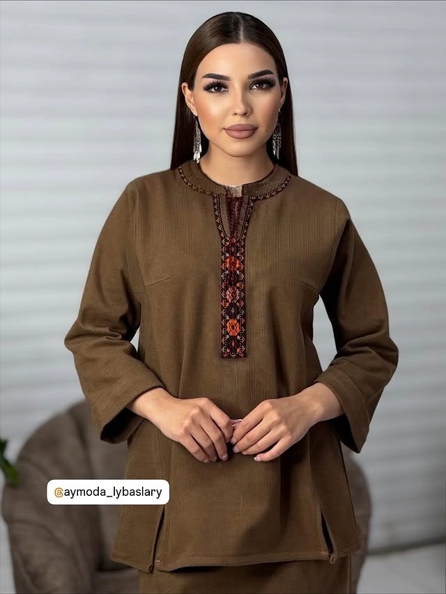 Türkmen fasonlar pombarh fasonlar Fasonlar 2025 fasonlar fason moda modalar Bezen bezen Türkmen fasonlar 2026 Türkmen fasonlar 2025 Türkmen fasonlar 2024 Türkmen fasonlar 2023 turkmenistan türkmenistan turkmen türkmen ashgabat  asgabat aşgabat balkan mary lebap dashoguz dasoguz daşoguz pombarh ponbarhat gulyupek gülýüpek stapel ştapel Gralan Çüýdeşen Abaýa Gadymy Krep Gurultaý 	Keteni Ýüpek Şifon Gipýur Lyon Welwet Atlas Kaşemir Streýç Suzana Ştapel Gülýüpek Pombarh Ýupka Gursakça Aksesuarlar Palto Penjek Okuw eşik Fata Sport eşik Uniforma Nakidka Öýme Şarf kompýuter ýaka ýaglyk Arenda köýnek 2nji el köýnek Taýyn köýnek Matalar Milli lybas milli lybaslar Toý köýnek Toý köýnekler toy koynek toy koynekler gundelik koynekler Gündelik	 
 köýnekler fata koynek Modern taze fason Eskiz koynektm turkmenkoynek türkmenkoynek fason moda moda fasonlar Iş eşik el iş	sada	ýakaly ýakasyz	keşdeli biserli	ýeňli giň nagyşly ýüregi açyk stoýka ýaka ýanly kombinasiýa 	zerli üsti aşak guşakly seçekli gysga ýeňli 