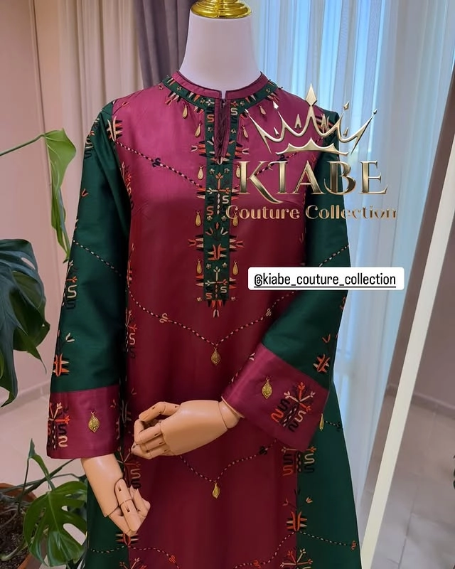 Türkmen fasonlar pombarh fasonlar Fasonlar 2025 fasonlar fason moda modalar Bezen bezen Türkmen fasonlar 2026 Türkmen fasonlar 2025 Türkmen fasonlar 2024 Türkmen fasonlar 2023 turkmenistan türkmenistan turkmen türkmen ashgabat  asgabat aşgabat balkan mary lebap dashoguz dasoguz daşoguz pombarh ponbarhat gulyupek gülýüpek stapel ştapel Gralan Çüýdeşen Abaýa Gadymy Krep Gurultaý 	Keteni Ýüpek Şifon Gipýur Lyon Welwet Atlas Kaşemir Streýç Suzana Ştapel Gülýüpek Pombarh Ýupka Gursakça Aksesuarlar Palto Penjek Okuw eşik Fata Sport eşik Uniforma Nakidka Öýme Şarf kompýuter ýaka ýaglyk Arenda köýnek 2nji el köýnek Taýyn köýnek Matalar Milli lybas milli lybaslar Toý köýnek Toý köýnekler toy koynek toy koynekler gundelik koynekler Gündelik	 
 köýnekler fata koynek Modern taze fason Eskiz koynektm turkmenkoynek türkmenkoynek fason moda moda fasonlar Iş eşik el iş	sada	ýakaly ýakasyz	keşdeli biserli	ýeňli giň nagyşly ýüregi açyk stoýka ýaka ýanly kombinasiýa 	zerli üsti aşak guşakly seçekli gysga ýeňli Atlas, Şantu Toý köýnek, Milli lybas el iş, keşdeli, ýakaly, ýeňli, giň, kombinasiýa, nagyşly 26-35 Goýy-gyzyl, Goýy-ýaşyl yaz, tomus, guyz, gysh