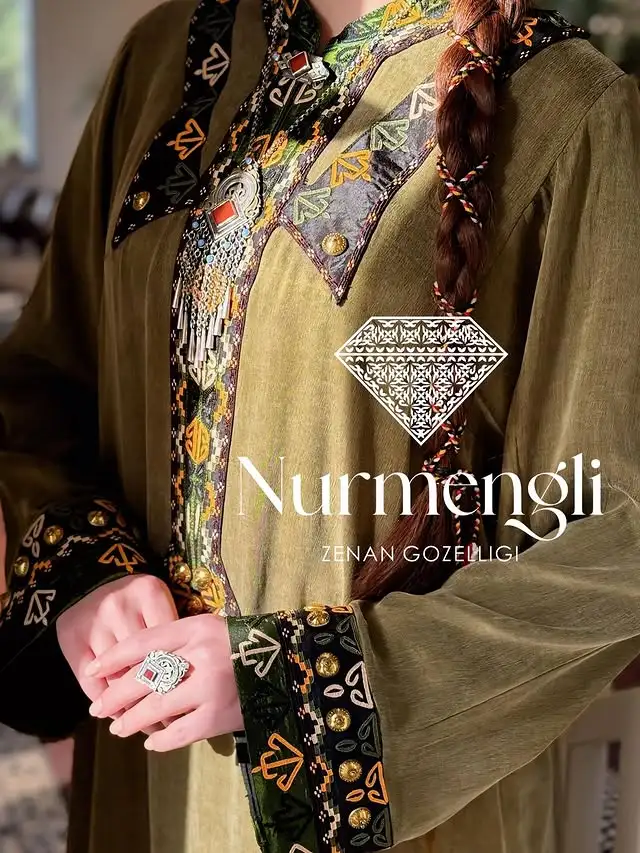 Türkmen fasonlar pombarh fasonlar Fasonlar 2025 fasonlar fason moda modalar Bezen bezen Türkmen fasonlar 2026 Türkmen fasonlar 2025 Türkmen fasonlar 2024 Türkmen fasonlar 2023 turkmenistan türkmenistan turkmen türkmen ashgabat  asgabat aşgabat balkan mary lebap dashoguz dasoguz daşoguz pombarh ponbarhat gulyupek gülýüpek stapel ştapel Gralan Çüýdeşen Abaýa Gadymy Krep Gurultaý 	Keteni Ýüpek Şifon Gipýur Lyon Welwet Atlas Kaşemir Streýç Suzana Ştapel Gülýüpek Pombarh Ýupka Gursakça Aksesuarlar Palto Penjek Okuw eşik Fata Sport eşik Uniforma Nakidka Öýme Şarf kompýuter ýaka ýaglyk Arenda köýnek 2nji el köýnek Taýyn köýnek Matalar Milli lybas milli lybaslar Toý köýnek Toý köýnekler toy koynek toy koynekler gundelik koynekler Gündelik	 
 köýnekler fata koynek Modern taze fason Eskiz koynektm turkmenkoynek türkmenkoynek fason moda moda fasonlar Iş eşik el iş	sada	ýakaly ýakasyz	keşdeli biserli	ýeňli giň nagyşly ýüregi açyk stoýka ýaka ýanly kombinasiýa 	zerli üsti aşak guşakly seçekli gysga ýeňli 