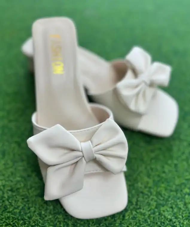 Türkmen fasonlar pombarh fasonlar Fasonlar 2025 fasonlar fason moda modalar Bezen bezen Türkmen fasonlar 2026 Türkmen fasonlar 2025 Türkmen fasonlar 2024 Türkmen fasonlar 2023 turkmenistan türkmenistan turkmen türkmen ashgabat  asgabat aşgabat balkan mary lebap dashoguz dasoguz daşoguz pombarh ponbarhat gulyupek gülýüpek stapel ştapel Gralan Çüýdeşen Abaýa Gadymy Krep Gurultaý 	Keteni Ýüpek Şifon Gipýur Lyon Welwet Atlas Kaşemir Streýç Suzana Ştapel Gülýüpek Pombarh Ýupka Gursakça Aksesuarlar Palto Penjek Okuw eşik Fata Sport eşik Uniforma Nakidka Öýme Şarf kompýuter ýaka ýaglyk Arenda köýnek 2nji el köýnek Taýyn köýnek Matalar Milli lybas milli lybaslar Toý köýnek Toý köýnekler toy koynek toy koynekler gundelik koynekler Gündelik	 
 köýnekler fata koynek Modern taze fason Eskiz koynektm turkmenkoynek türkmenkoynek fason moda moda fasonlar Iş eşik el iş	sada	ýakaly ýakasyz	keşdeli biserli	ýeňli giň nagyşly ýüregi açyk stoýka ýaka ýanly kombinasiýa 	zerli üsti aşak guşakly seçekli gysga ýeňli Ak  Aýakgap