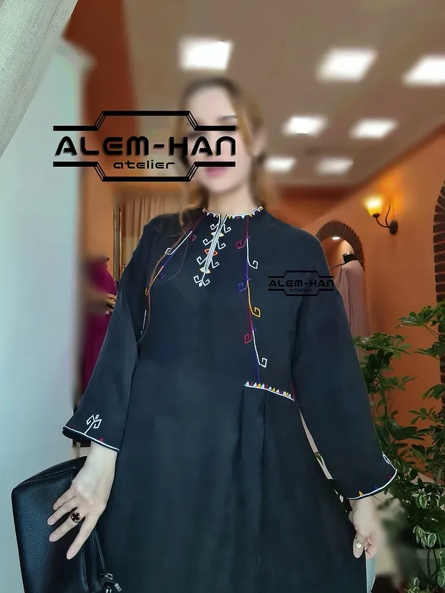 Türkmen fasonlar pombarh fasonlar Fasonlar 2025 fasonlar fason moda modalar Bezen bezen Türkmen fasonlar 2026 Türkmen fasonlar 2025 Türkmen fasonlar 2024 Türkmen fasonlar 2023 turkmenistan türkmenistan turkmen türkmen ashgabat  asgabat aşgabat balkan mary lebap dashoguz dasoguz daşoguz pombarh ponbarhat gulyupek gülýüpek stapel ştapel Gralan Çüýdeşen Abaýa Gadymy Krep Gurultaý 	Keteni Ýüpek Şifon Gipýur Lyon Welwet Atlas Kaşemir Streýç Suzana Ştapel Gülýüpek Pombarh Ýupka Gursakça Aksesuarlar Palto Penjek Okuw eşik Fata Sport eşik Uniforma Nakidka Öýme Şarf kompýuter ýaka ýaglyk Arenda köýnek 2nji el köýnek Taýyn köýnek Matalar Milli lybas milli lybaslar Toý köýnek Toý köýnekler toy koynek toy koynekler gundelik koynekler Gündelik	 
 köýnekler fata koynek Modern taze fason Eskiz koynektm turkmenkoynek türkmenkoynek fason moda moda fasonlar Iş eşik el iş	sada	ýakaly ýakasyz	keşdeli biserli	ýeňli giň nagyşly ýüregi açyk stoýka ýaka ýanly kombinasiýa 	zerli üsti aşak guşakly seçekli gysga ýeňli Ýüpek Gündelik el iş, keşdeli, ýeňli, giň, kombinasiýa, nagyşly 17-25, 26-35 Gara, Goýy-çal yaz, tomus, guyz