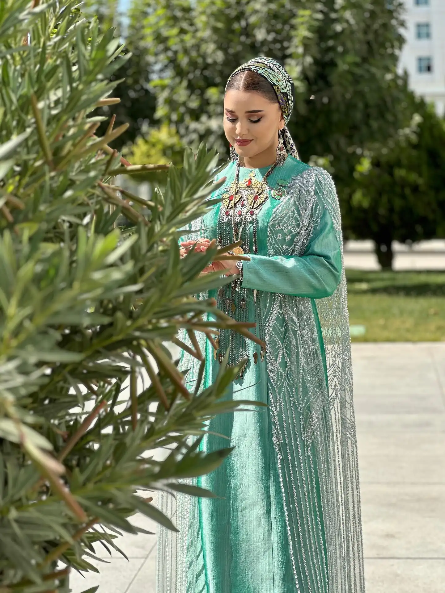 Türkmen fasonlar pombarh fasonlar Fasonlar 2025 fasonlar fason moda modalar Bezen bezen Türkmen fasonlar 2026 Türkmen fasonlar 2025 Türkmen fasonlar 2024 Türkmen fasonlar 2023 turkmenistan türkmenistan turkmen türkmen ashgabat  asgabat aşgabat balkan mary lebap dashoguz dasoguz daşoguz pombarh ponbarhat gulyupek gülýüpek stapel ştapel Gralan Çüýdeşen Abaýa Gadymy Krep Gurultaý 	Keteni Ýüpek Şifon Gipýur Lyon Welwet Atlas Kaşemir Streýç Suzana Ştapel Gülýüpek Pombarh Ýupka Gursakça Aksesuarlar Palto Penjek Okuw eşik Fata Sport eşik Uniforma Nakidka Öýme Şarf kompýuter ýaka ýaglyk Arenda köýnek 2nji el köýnek Taýyn köýnek Matalar Milli lybas milli lybaslar Toý köýnek Toý köýnekler toy koynek toy koynekler gundelik koynekler Gündelik	 
 köýnekler fata koynek Modern taze fason Eskiz koynektm turkmenkoynek türkmenkoynek fason moda moda fasonlar Iş eşik el iş	sada	ýakaly ýakasyz	keşdeli biserli	ýeňli giň nagyşly ýüregi açyk stoýka ýaka ýanly kombinasiýa 	zerli üsti aşak guşakly seçekli gysga ýeňli  