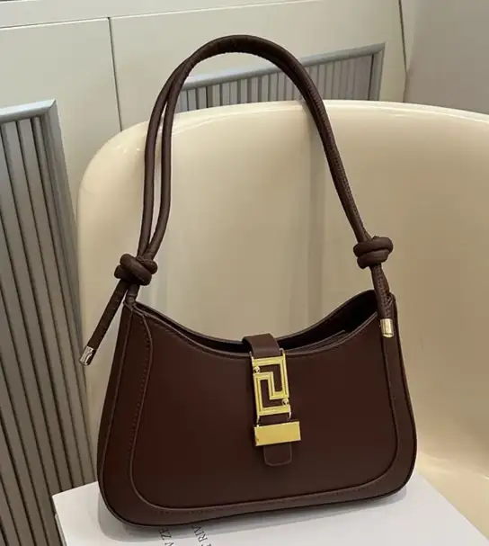 Türkmen fasonlar pombarh fasonlar Fasonlar 2025 fasonlar fason moda modalar Bezen bezen Türkmen fasonlar 2026 Türkmen fasonlar 2025 Türkmen fasonlar 2024 Türkmen fasonlar 2023 turkmenistan türkmenistan turkmen türkmen ashgabat  asgabat aşgabat balkan mary lebap dashoguz dasoguz daşoguz pombarh ponbarhat gulyupek gülýüpek stapel ştapel Gralan Çüýdeşen Abaýa Gadymy Krep Gurultaý 	Keteni Ýüpek Şifon Gipýur Lyon Welwet Atlas Kaşemir Streýç Suzana Ştapel Gülýüpek Pombarh Ýupka Gursakça Aksesuarlar Palto Penjek Okuw eşik Fata Sport eşik Uniforma Nakidka Öýme Şarf kompýuter ýaka ýaglyk Arenda köýnek 2nji el köýnek Taýyn köýnek Matalar Milli lybas milli lybaslar Toý köýnek Toý köýnekler toy koynek toy koynekler gundelik koynekler Gündelik	 
 köýnekler fata koynek Modern taze fason Eskiz koynektm turkmenkoynek türkmenkoynek fason moda moda fasonlar Iş eşik el iş	sada	ýakaly ýakasyz	keşdeli biserli	ýeňli giň nagyşly ýüregi açyk stoýka ýaka ýanly kombinasiýa 	zerli üsti aşak guşakly seçekli gysga ýeňli Gara, Ak, Pudra, Goňur  Sumka