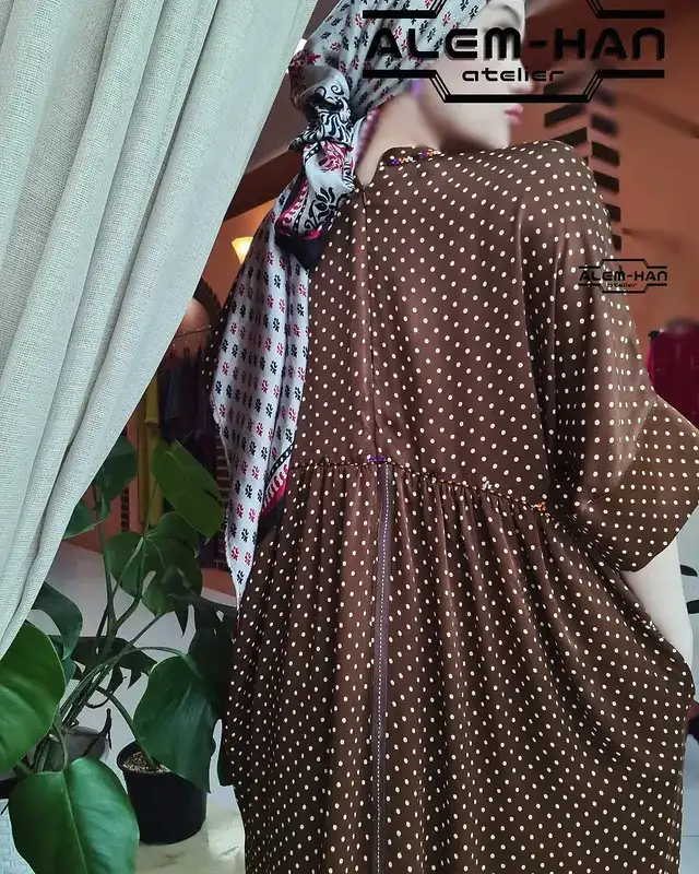 Türkmen fasonlar pombarh fasonlar Fasonlar 2025 fasonlar fason moda modalar Bezen bezen Türkmen fasonlar 2026 Türkmen fasonlar 2025 Türkmen fasonlar 2024 Türkmen fasonlar 2023 turkmenistan türkmenistan turkmen türkmen ashgabat  asgabat aşgabat balkan mary lebap dashoguz dasoguz daşoguz pombarh ponbarhat gulyupek gülýüpek stapel ştapel Gralan Çüýdeşen Abaýa Gadymy Krep Gurultaý 	Keteni Ýüpek Şifon Gipýur Lyon Welwet Atlas Kaşemir Streýç Suzana Ştapel Gülýüpek Pombarh Ýupka Gursakça Aksesuarlar Palto Penjek Okuw eşik Fata Sport eşik Uniforma Nakidka Öýme Şarf kompýuter ýaka ýaglyk Arenda köýnek 2nji el köýnek Taýyn köýnek Matalar Milli lybas milli lybaslar Toý köýnek Toý köýnekler toy koynek toy koynekler gundelik koynekler Gündelik	 
 köýnekler fata koynek Modern taze fason Eskiz koynektm turkmenkoynek türkmenkoynek fason moda moda fasonlar Iş eşik el iş	sada	ýakaly ýakasyz	keşdeli biserli	ýeňli giň nagyşly ýüregi açyk stoýka ýaka ýanly kombinasiýa 	zerli üsti aşak guşakly seçekli gysga ýeňli Gündelik ýakaly, gysga ýeňli, giň 17-25, 26-35, 35+ Goňur yaz, tomus, guyz