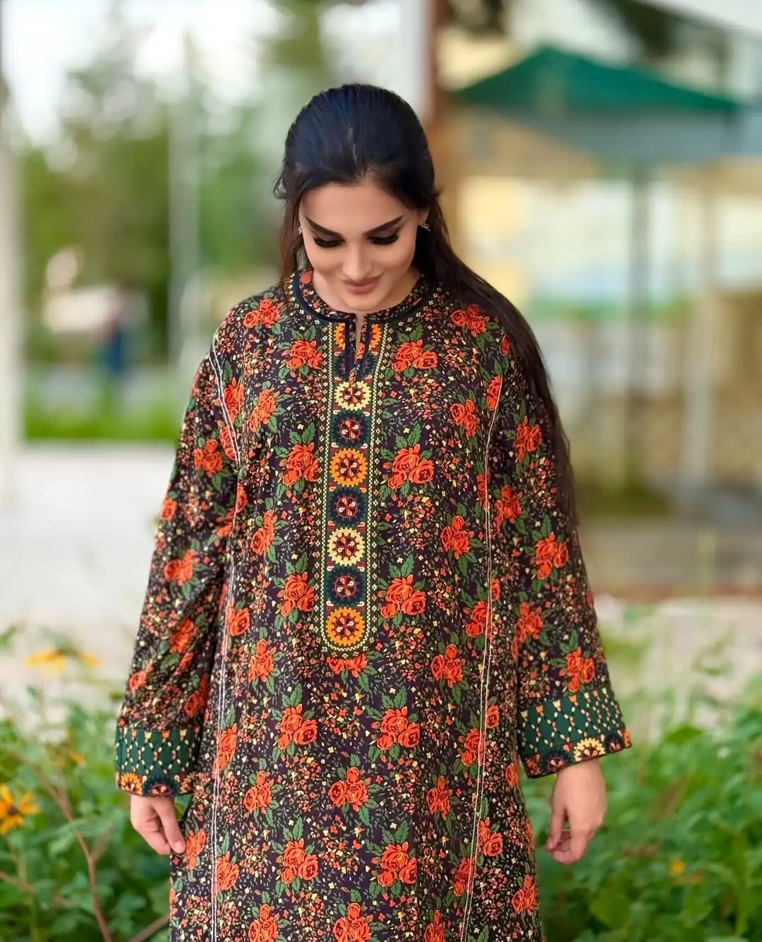 Türkmen fasonlar pombarh fasonlar Fasonlar 2025 fasonlar fason moda modalar Bezen bezen Türkmen fasonlar 2026 Türkmen fasonlar 2025 Türkmen fasonlar 2024 Türkmen fasonlar 2023 turkmenistan türkmenistan turkmen türkmen ashgabat  asgabat aşgabat balkan mary lebap dashoguz dasoguz daşoguz pombarh ponbarhat gulyupek gülýüpek stapel ştapel Gralan Çüýdeşen Abaýa Gadymy Krep Gurultaý 	Keteni Ýüpek Şifon Gipýur Lyon Welwet Atlas Kaşemir Streýç Suzana Ştapel Gülýüpek Pombarh Ýupka Gursakça Aksesuarlar Palto Penjek Okuw eşik Fata Sport eşik Uniforma Nakidka Öýme Şarf kompýuter ýaka ýaglyk Arenda köýnek 2nji el köýnek Taýyn köýnek Matalar Milli lybas milli lybaslar Toý köýnek Toý köýnekler toy koynek toy koynekler gundelik koynekler Gündelik	 
 köýnekler fata koynek Modern taze fason Eskiz koynektm turkmenkoynek türkmenkoynek fason moda moda fasonlar Iş eşik el iş	sada	ýakaly ýakasyz	keşdeli biserli	ýeňli giň nagyşly ýüregi açyk stoýka ýaka ýanly kombinasiýa 	zerli üsti aşak guşakly seçekli gysga ýeňli Ştapel, Gadymy Gündelik el iş, keşdeli, ýakaly, ýeňli, giň 17-25, 26-35 Gara, Gyzyl, Goýy-ýaşyl yaz, tomus, guyz Taýyn köýnek