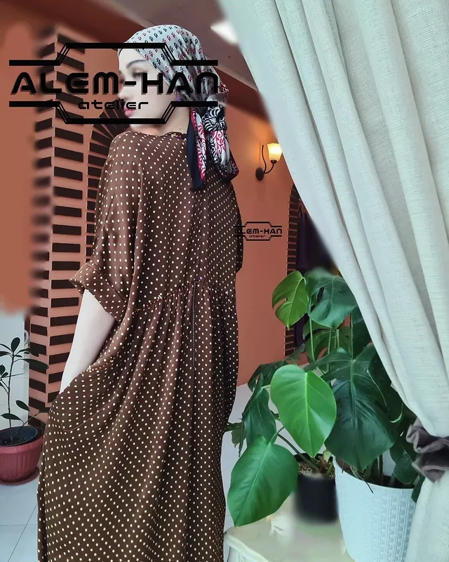 Türkmen fasonlar pombarh fasonlar Fasonlar 2025 fasonlar fason moda modalar Bezen bezen Türkmen fasonlar 2026 Türkmen fasonlar 2025 Türkmen fasonlar 2024 Türkmen fasonlar 2023 turkmenistan türkmenistan turkmen türkmen ashgabat  asgabat aşgabat balkan mary lebap dashoguz dasoguz daşoguz pombarh ponbarhat gulyupek gülýüpek stapel ştapel Gralan Çüýdeşen Abaýa Gadymy Krep Gurultaý 	Keteni Ýüpek Şifon Gipýur Lyon Welwet Atlas Kaşemir Streýç Suzana Ştapel Gülýüpek Pombarh Ýupka Gursakça Aksesuarlar Palto Penjek Okuw eşik Fata Sport eşik Uniforma Nakidka Öýme Şarf kompýuter ýaka ýaglyk Arenda köýnek 2nji el köýnek Taýyn köýnek Matalar Milli lybas milli lybaslar Toý köýnek Toý köýnekler toy koynek toy koynekler gundelik koynekler Gündelik	 
 köýnekler fata koynek Modern taze fason Eskiz koynektm turkmenkoynek türkmenkoynek fason moda moda fasonlar Iş eşik el iş	sada	ýakaly ýakasyz	keşdeli biserli	ýeňli giň nagyşly ýüregi açyk stoýka ýaka ýanly kombinasiýa 	zerli üsti aşak guşakly seçekli gysga ýeňli Gündelik ýakaly, gysga ýeňli, giň 17-25, 26-35, 35+ Goňur yaz, tomus, guyz