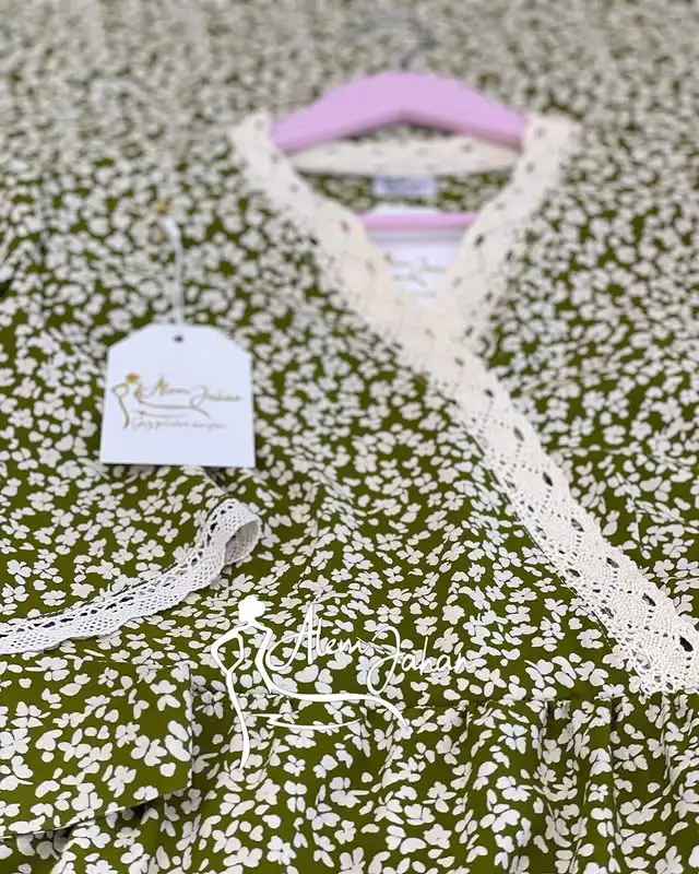 Türkmen fasonlar pombarh fasonlar Fasonlar 2025 fasonlar fason moda modalar Bezen bezen Türkmen fasonlar 2026 Türkmen fasonlar 2025 Türkmen fasonlar 2024 Türkmen fasonlar 2023 turkmenistan türkmenistan turkmen türkmen ashgabat  asgabat aşgabat balkan mary lebap dashoguz dasoguz daşoguz pombarh ponbarhat gulyupek gülýüpek stapel ştapel Gralan Çüýdeşen Abaýa Gadymy Krep Gurultaý 	Keteni Ýüpek Şifon Gipýur Lyon Welwet Atlas Kaşemir Streýç Suzana Ştapel Gülýüpek Pombarh Ýupka Gursakça Aksesuarlar Palto Penjek Okuw eşik Fata Sport eşik Uniforma Nakidka Öýme Şarf kompýuter ýaka ýaglyk Arenda köýnek 2nji el köýnek Taýyn köýnek Matalar Milli lybas milli lybaslar Toý köýnek Toý köýnekler toy koynek toy koynekler gundelik koynekler Gündelik	 
 köýnekler fata koynek Modern taze fason Eskiz koynektm turkmenkoynek türkmenkoynek fason moda moda fasonlar Iş eşik el iş	sada	ýakaly ýakasyz	keşdeli biserli	ýeňli giň nagyşly ýüregi açyk stoýka ýaka ýanly kombinasiýa 	zerli üsti aşak guşakly seçekli gysga ýeňli Ştapel Gündelik, Iş eşik ýakasyz, ýüregi açyk, gysga ýeňli, giň 12-16, 17-25, 26-35, 35+ Ýaşyl yaz, tomus Taýyn köýnek